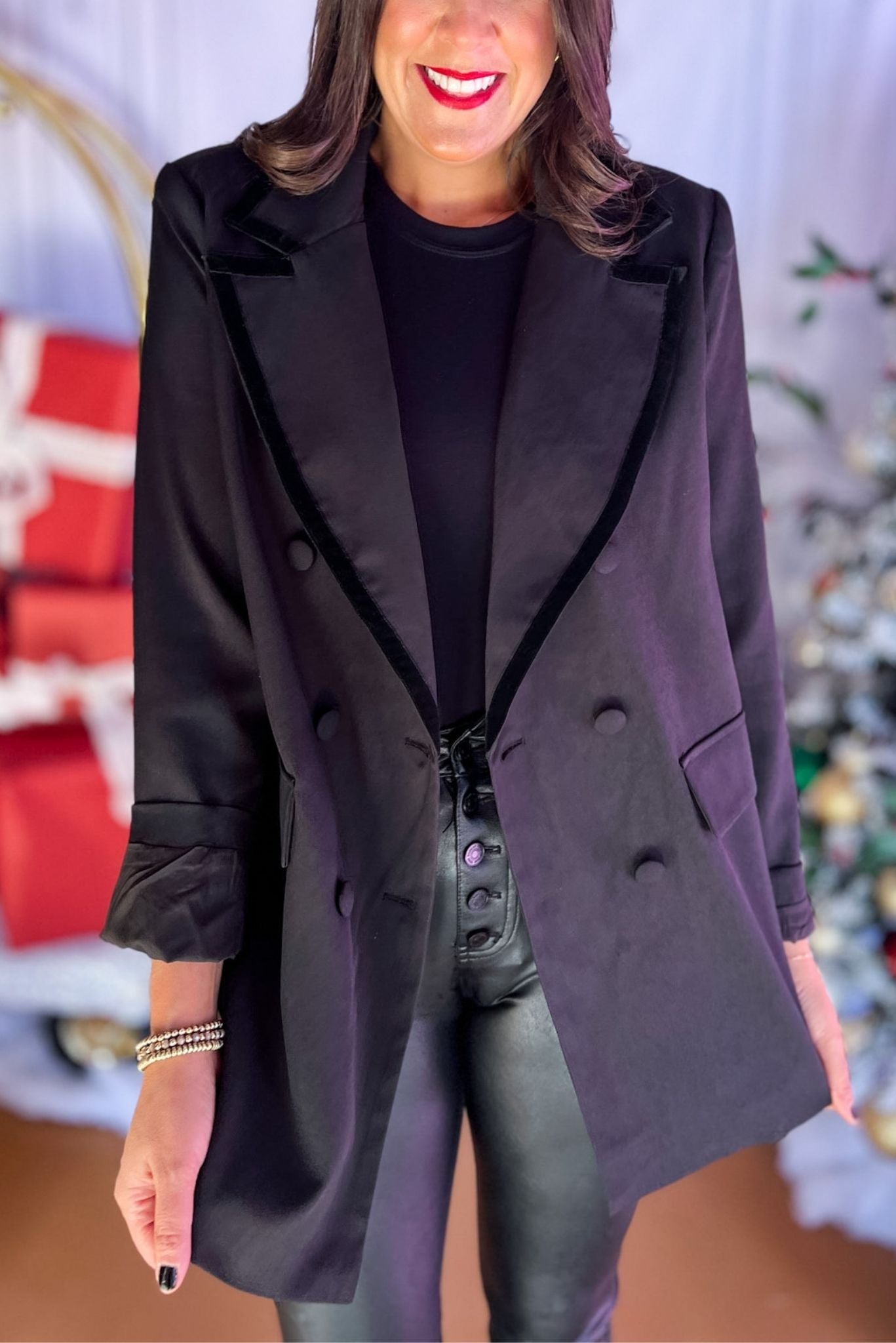 Black Detail Edge Woven Jacket, must have blazer, must have style, elevated blazer, elevated style, holiday style, holiday fashion, elevated holiday, holiday collection, affordable fashion, mom style, shop style your senses by mallory fitzsimmons