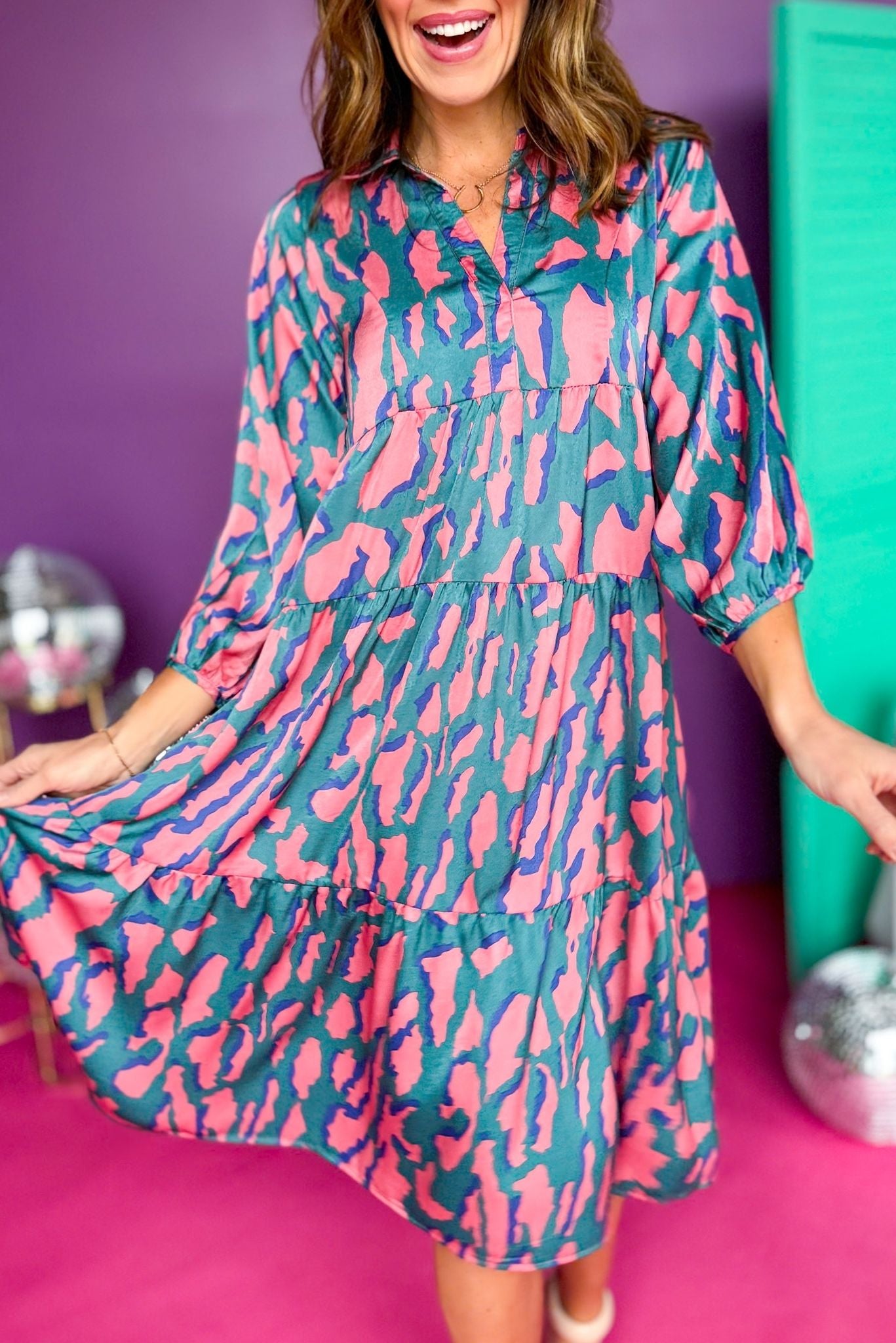 Hunter Green Animal Printed Satin 3/4 Sleeve Collared Midi Dress