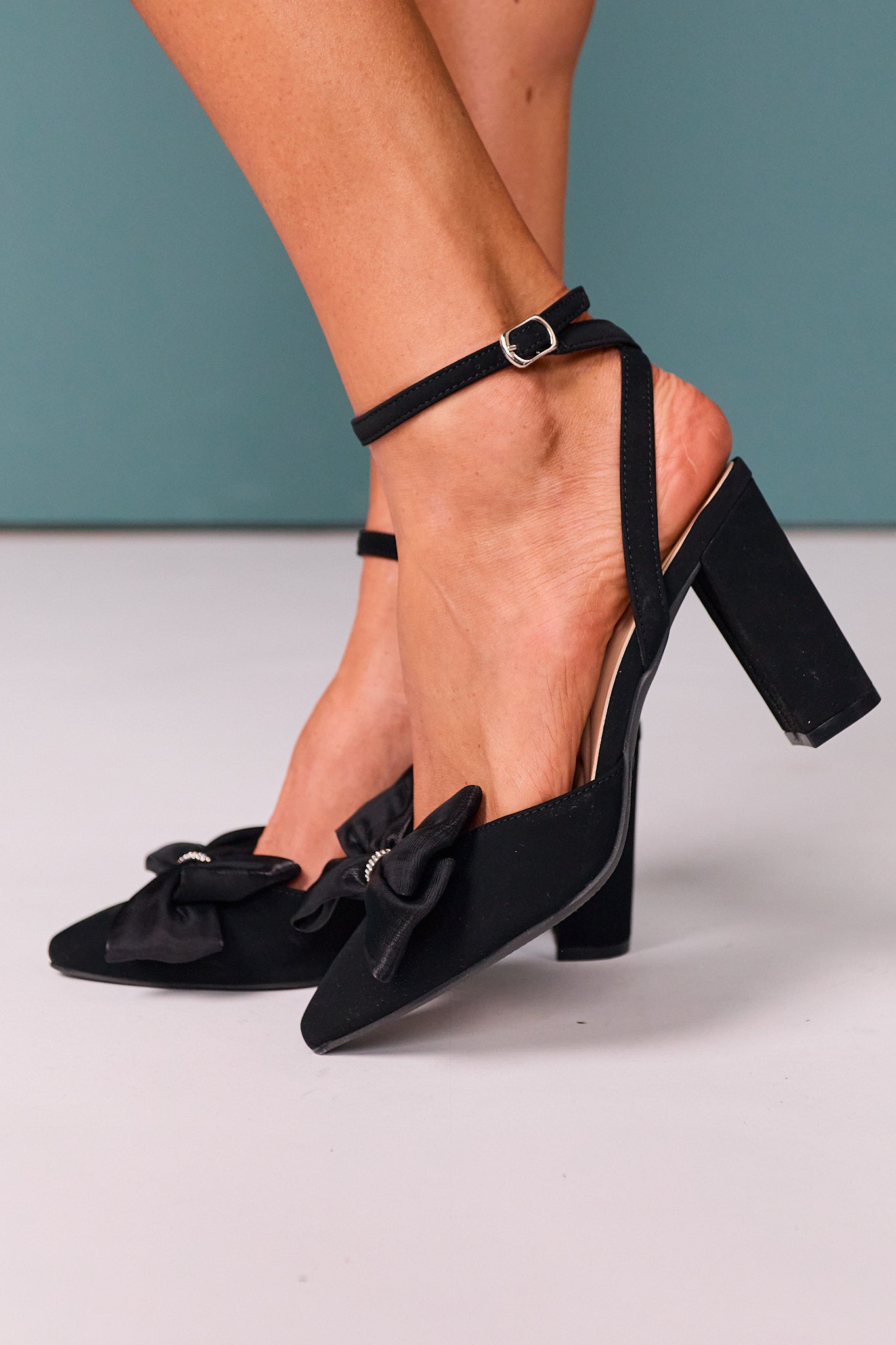 Black Bow Block Heel Pumps