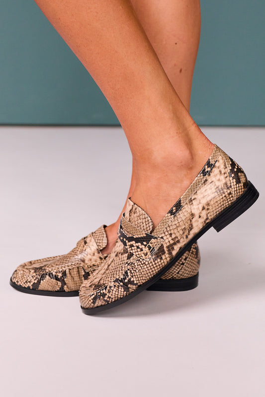 Shu Shop Faux Leather Scale Texture Loafers