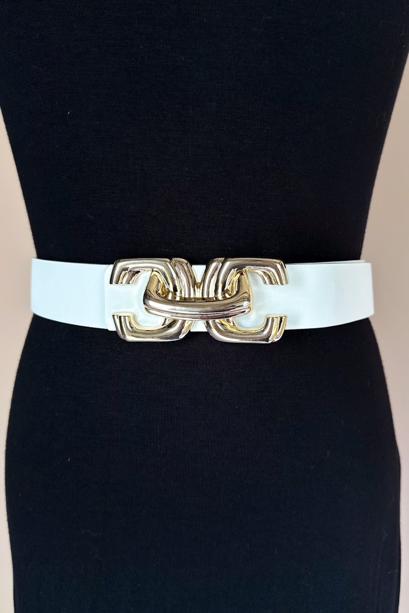 White 3D Linked Chain Belt, accessory, belt, must have belt, statement belt, elevated belt, shop style your senses by mallory fitzsimmons