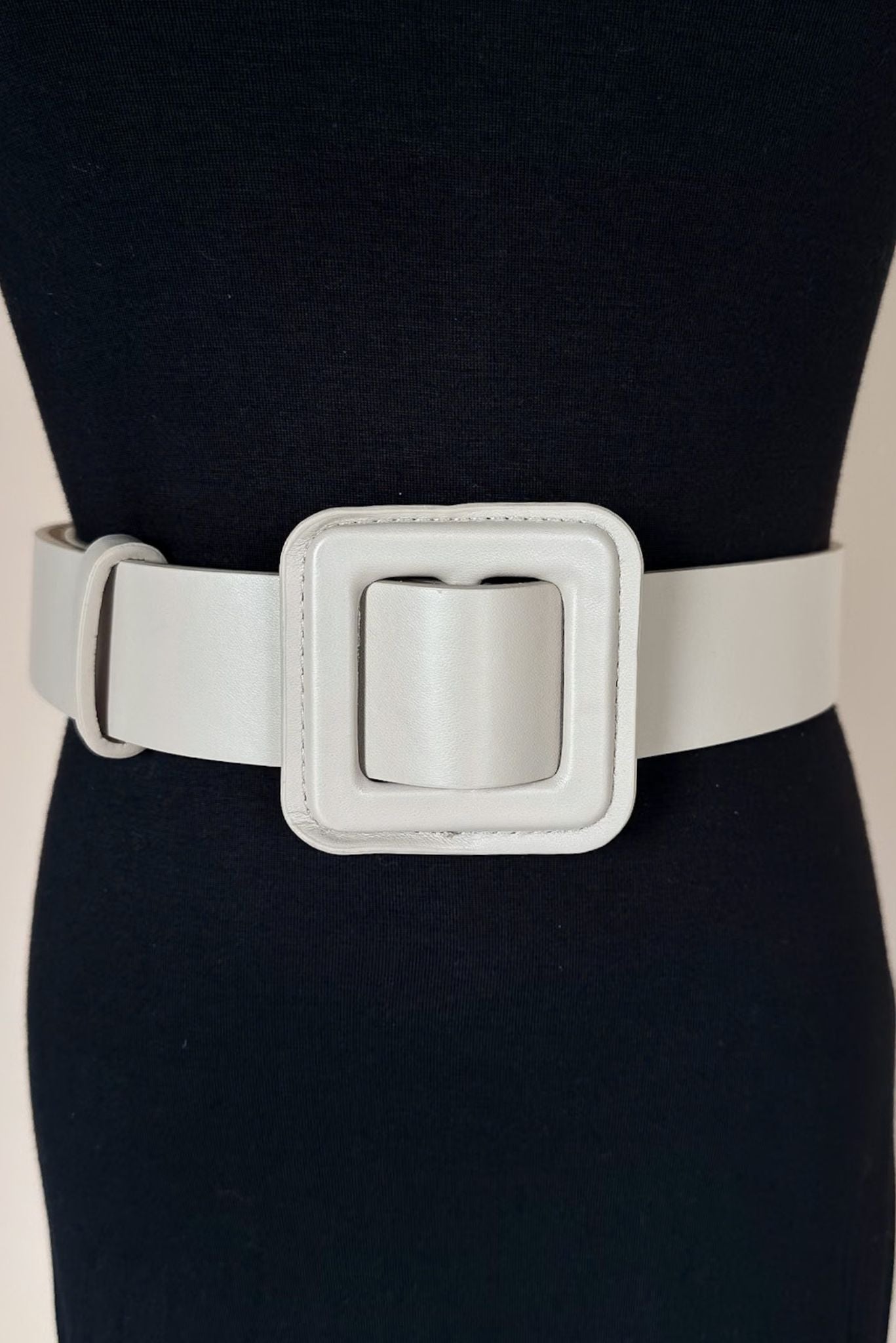 Taupe Square Buckle Belt, accessory, belt, elevated belt, must have belt, shop style your senses by mallory fitzsimmons