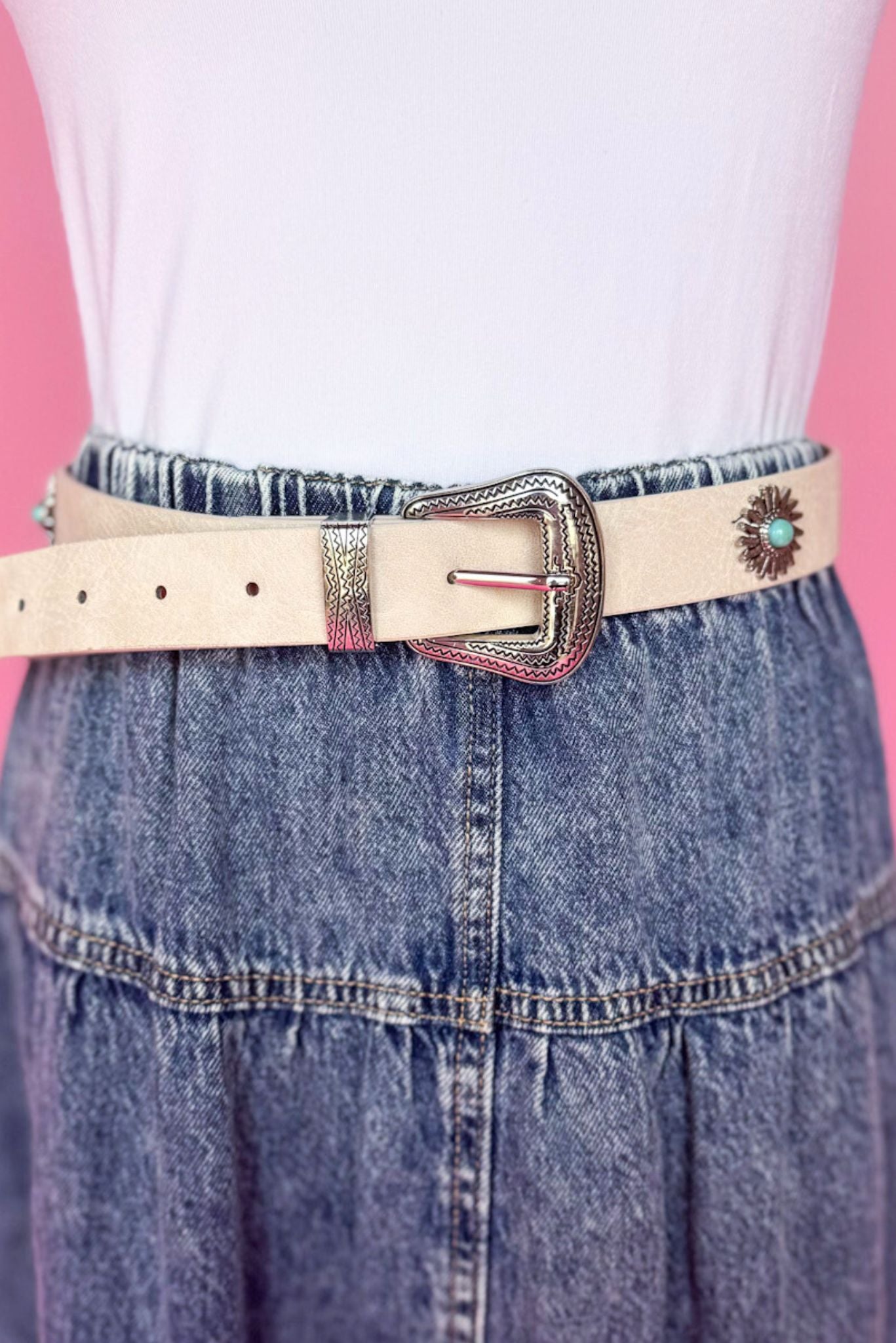 Ivory Western Detail Buckle Belt, accessory, belt, buckle belt, western belt, western buckle belt, western detail belt, ivory belt, ivory buckle belt, ivory western belt, ivory western buckle belt, western accessory, must have belt, must have accessory, elevated belt, elevated accessory, elevated style, Shop Style Your Senses by Mallory Fitzsimmons, SSYS by Mallory Fitzsimmons