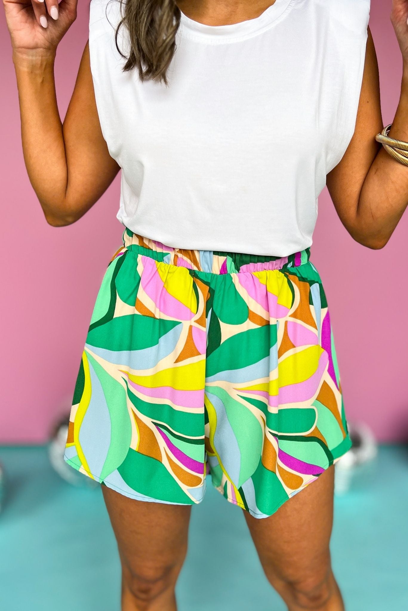 Green Multi Abstract Elastic Waist Swing Shorts, printed shorts, must have shorts, elevated shorts, spring fashion, spring shorts, mom style, summer fashion, shop style your senses by Mallory Fitzsimmons, ssys by Mallory Fitzsimmons