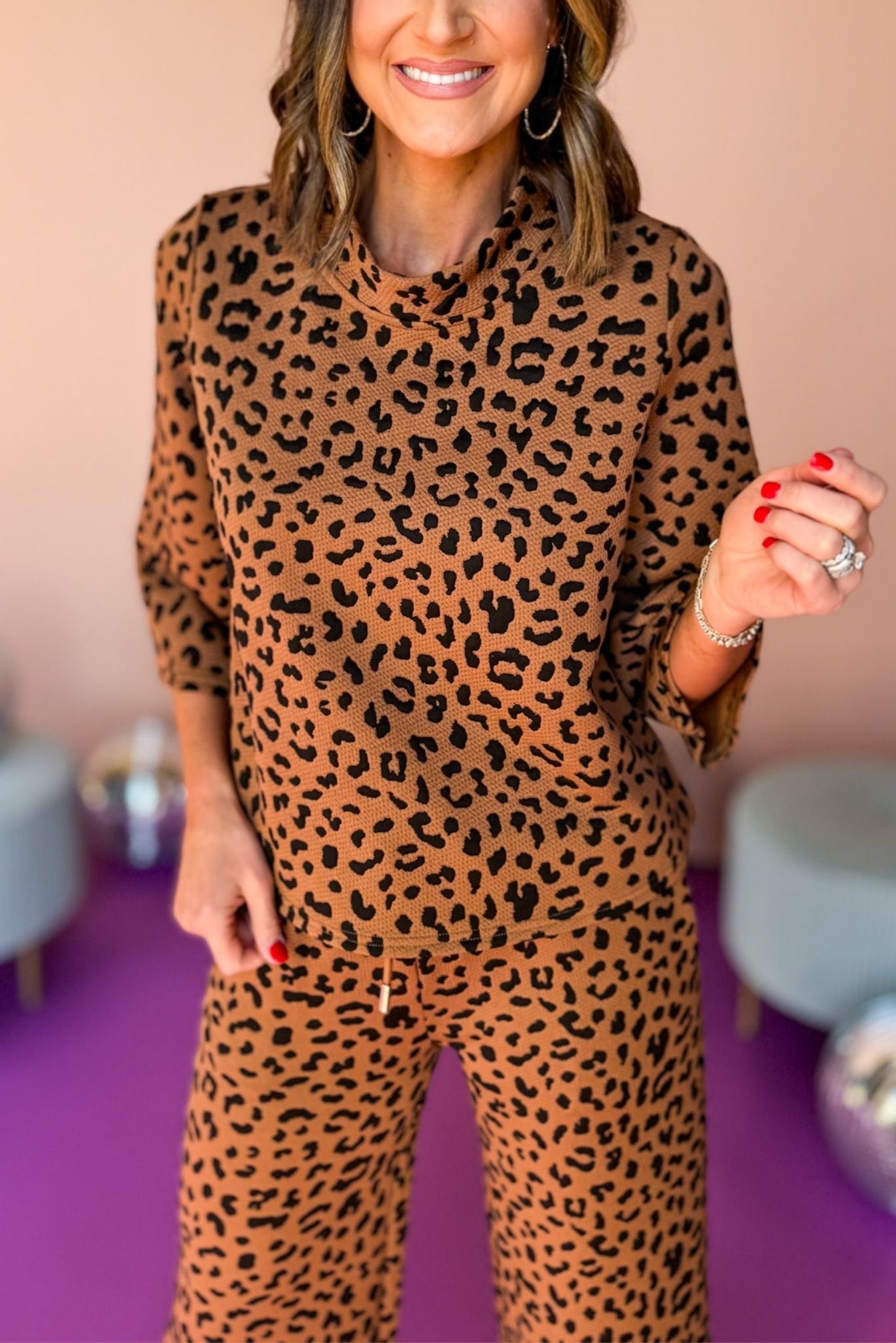 SSYS The Parker Set In Tan Animal Print, ssys the label, must have set, must have style, elevated set, matching set, elevated style, elevated comfy, comfortable fashion, travel set, mom style, travel style, shop style your senses by mallory fitzsimmons