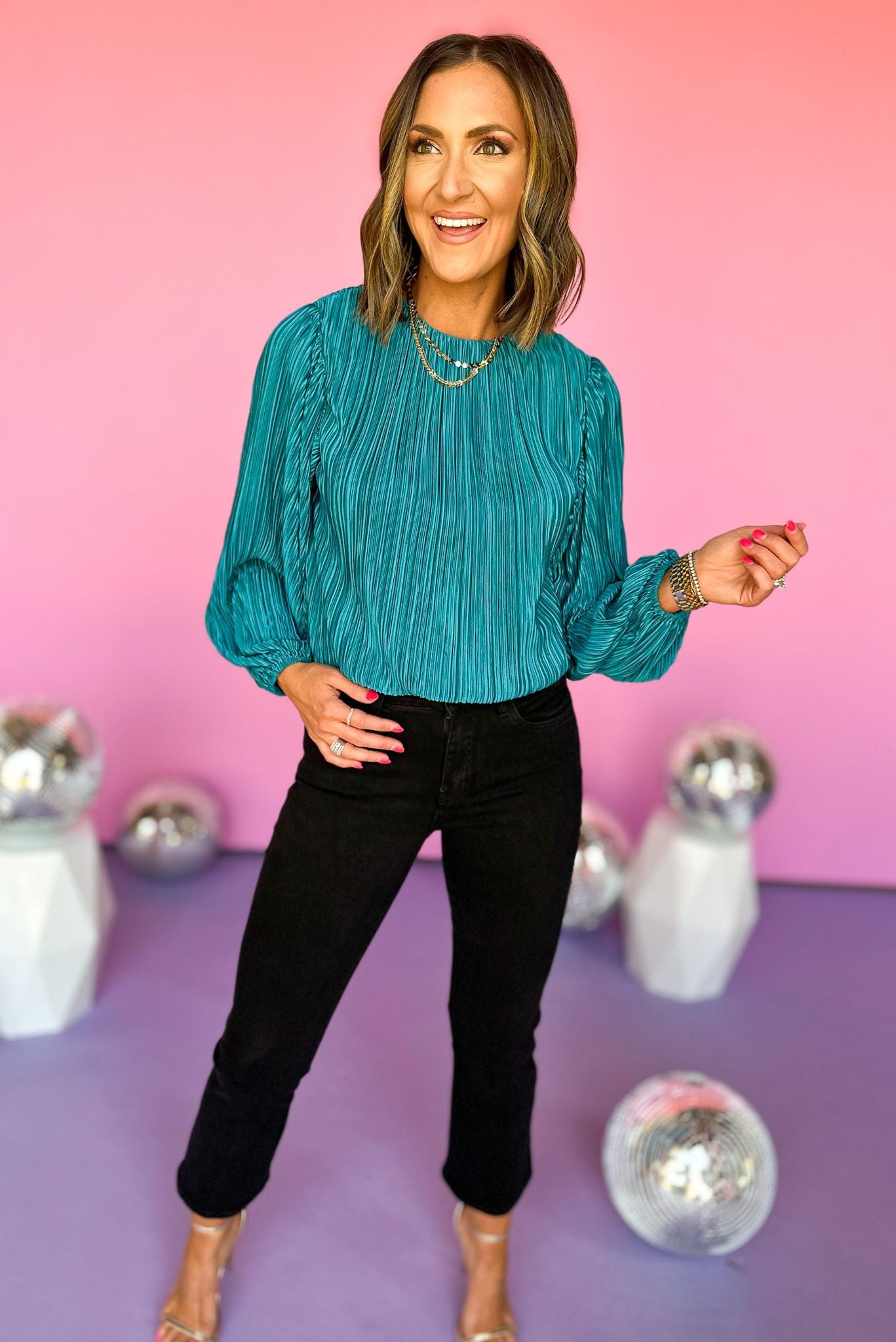 Vervet Black Washed High Rise Cropped Flare Jeans, cropped jeans, black jeans, staple jeans, work to weekend jeans, elevated style, mom style, shop style your senses by mallory fitzsimmons