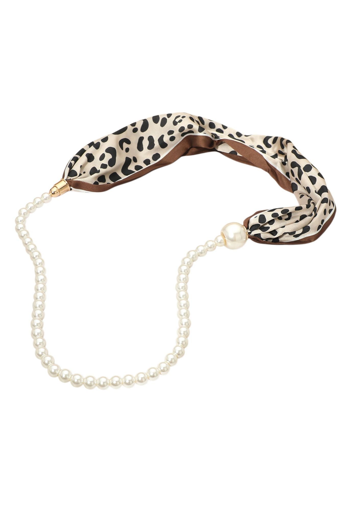 Animal Scarf and Pearl Magnetic Necklace