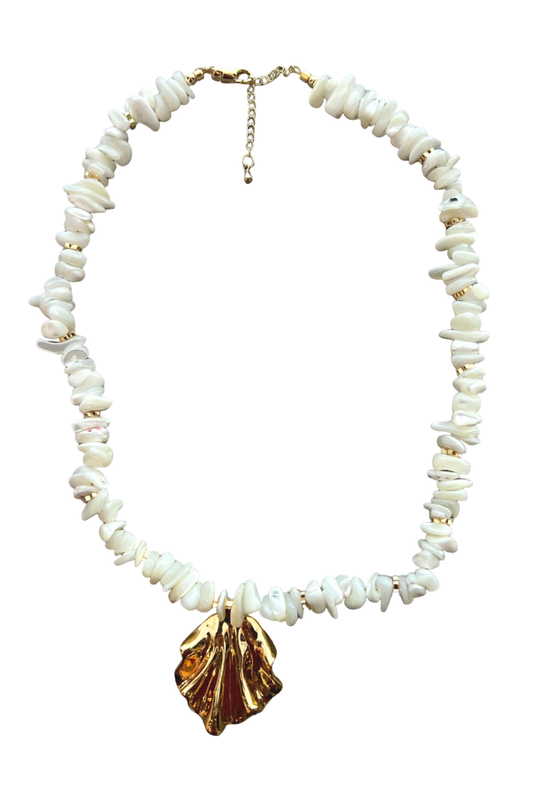 Ivory Seashell and Pearl Beaded Molten Gold Charm Necklace