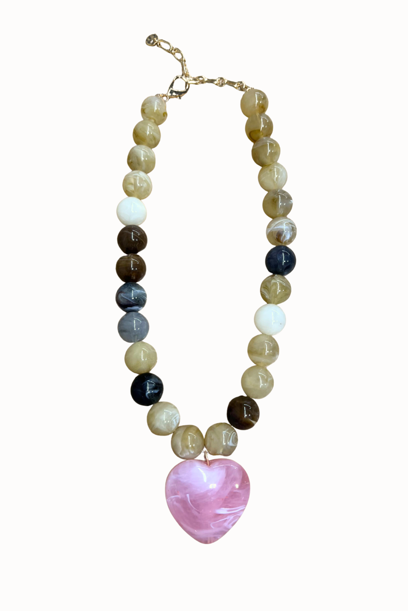 Neutral Contrast Resin Beaded Pink Heart Necklace