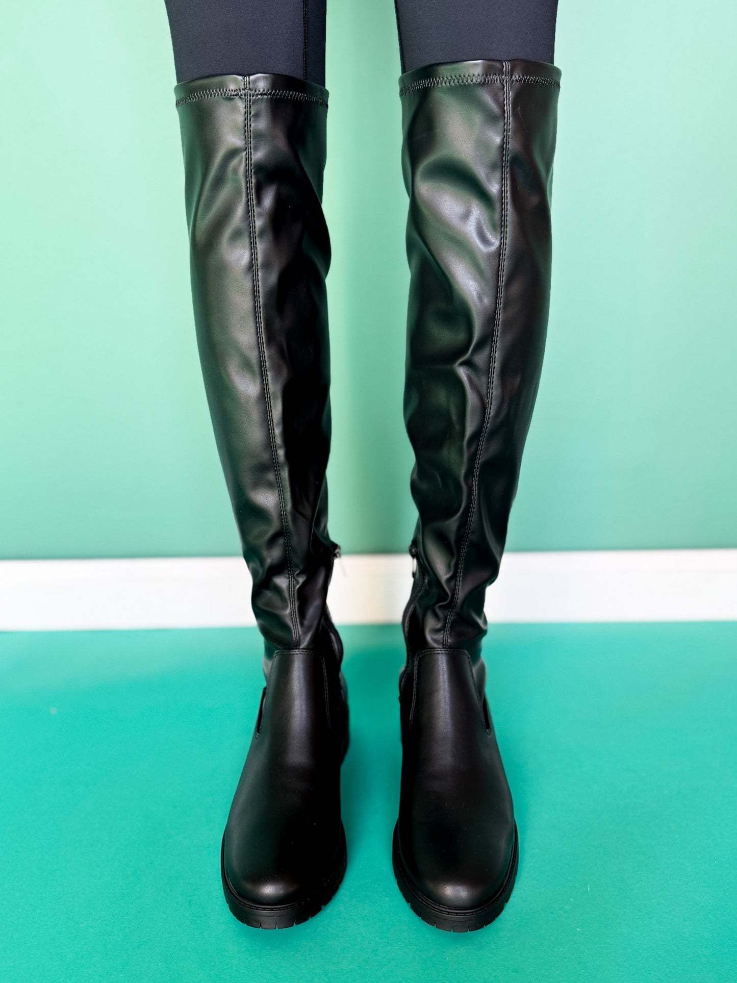 Black Knee High Slim Boots
