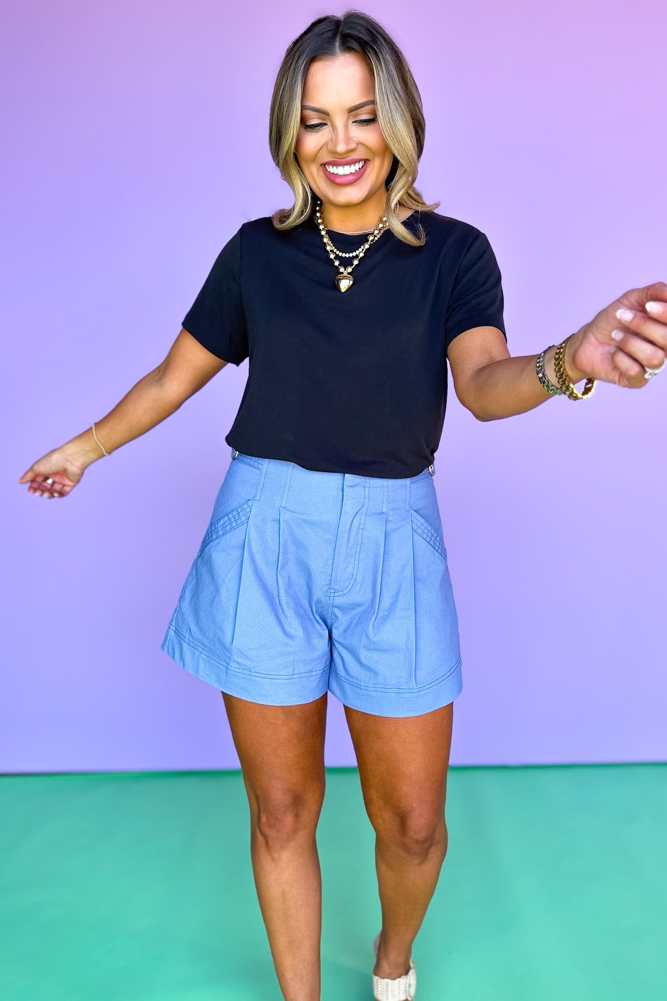 Black Round Neck Short Sleeve Tee Shirt *FINAL SALE*
