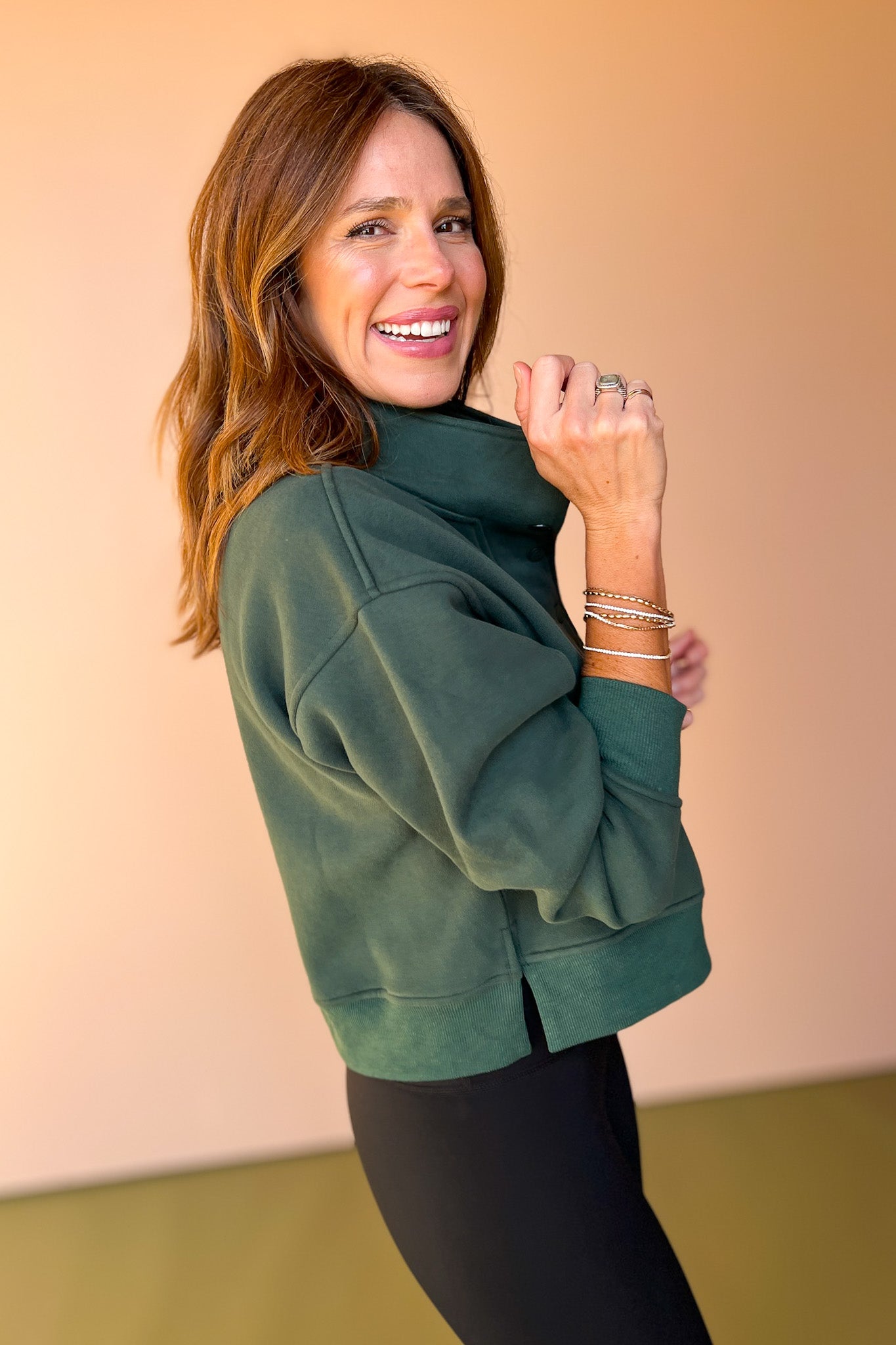 SSYS Cropped Natalie Pullover In Dark Green