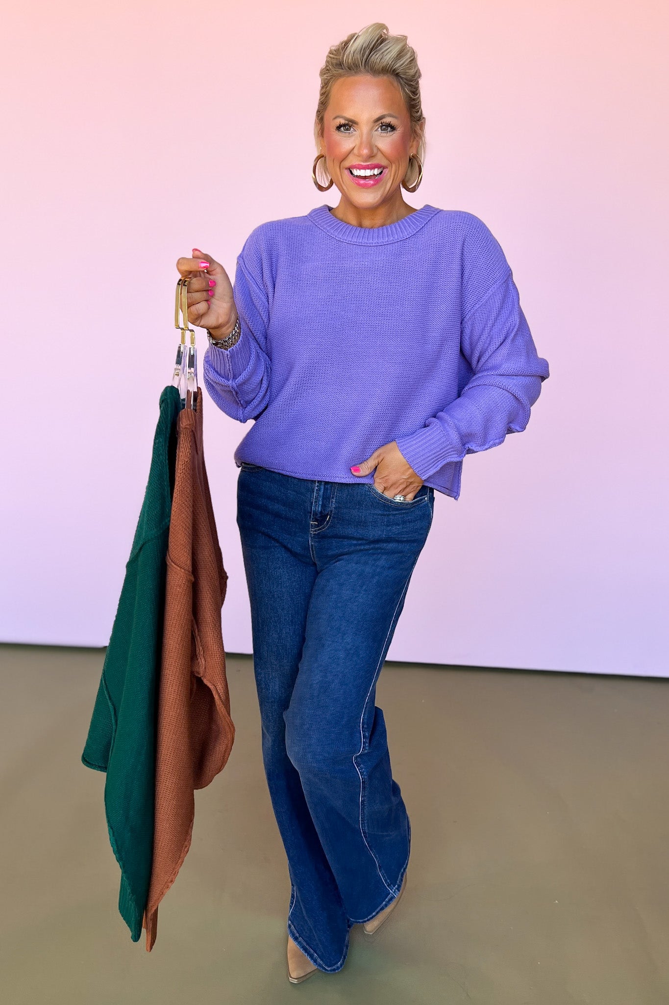 Brown Knit Wide Ribbed Crew Neck Sweater, perfect basic sweater, basic fall sweater, fall sweater, brown sweater, elevated basics, mom style, chic style, cozy sweater, cozy knit, SSYS by Mallory Fitzsimmons