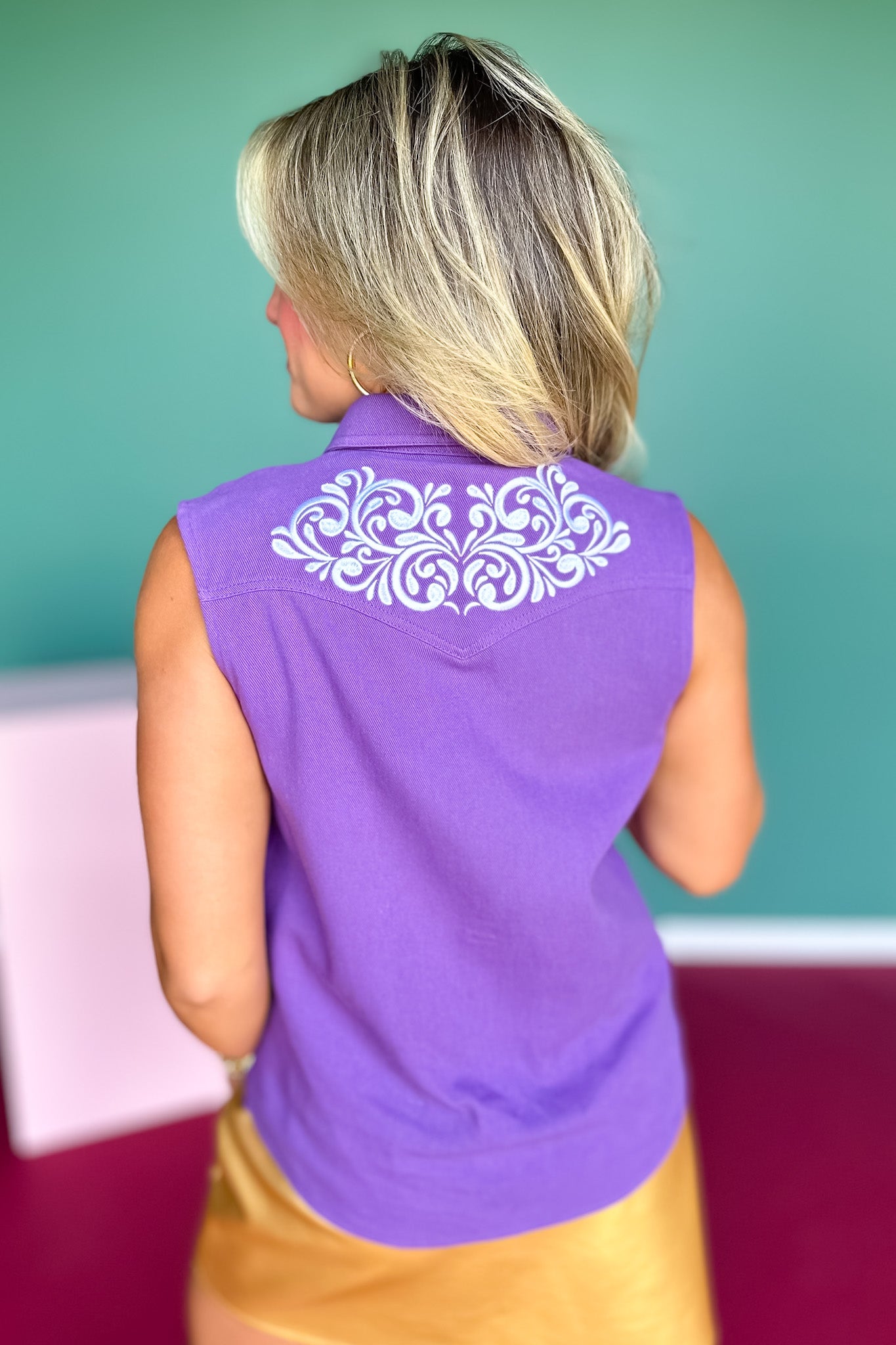 SSYS Edith Sleeveless Denim Embroidered Top In Purple