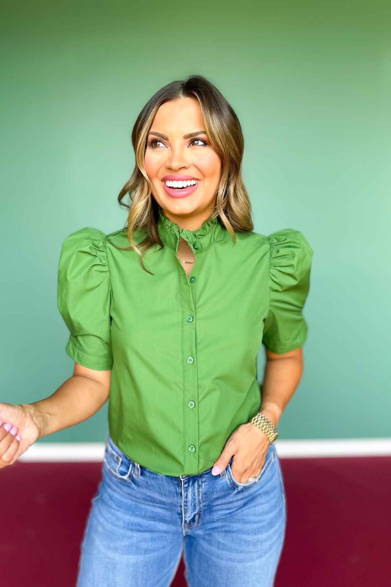 Green Button Front Short Puff Sleeve Top *FINAL SALE*