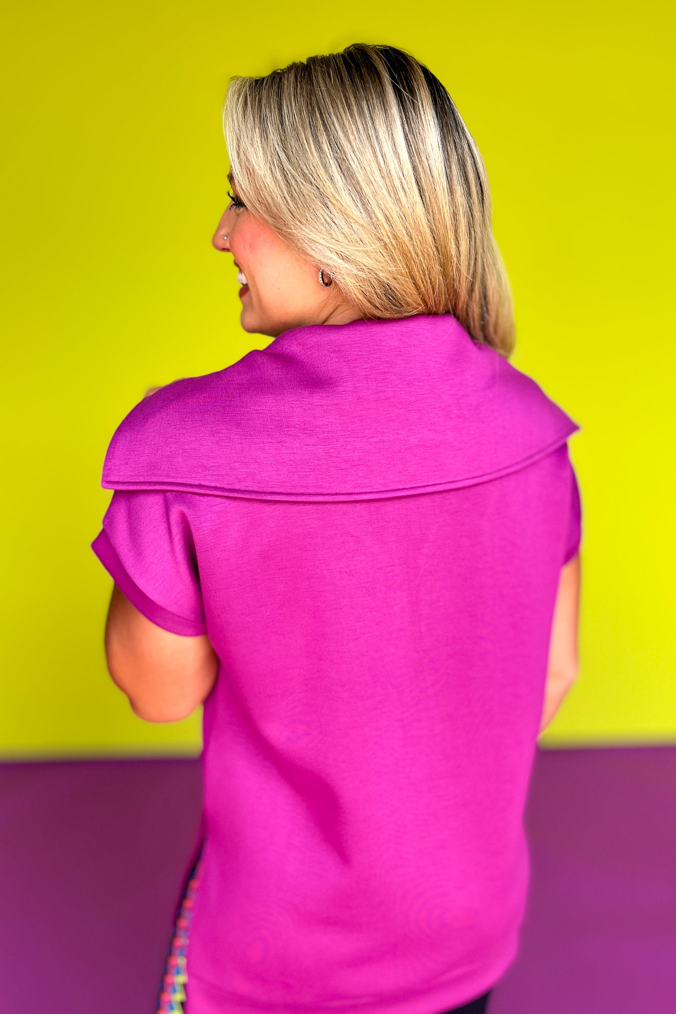 SSYS The Piper Air Short Sleeve Tunic, SSYS the label, SSYS athlesiure, must have athlesuire, must have top, perfect athletic top, elevated basics, chic casual top, chic athlesiure, SSYS by mallory fitzsimmons
