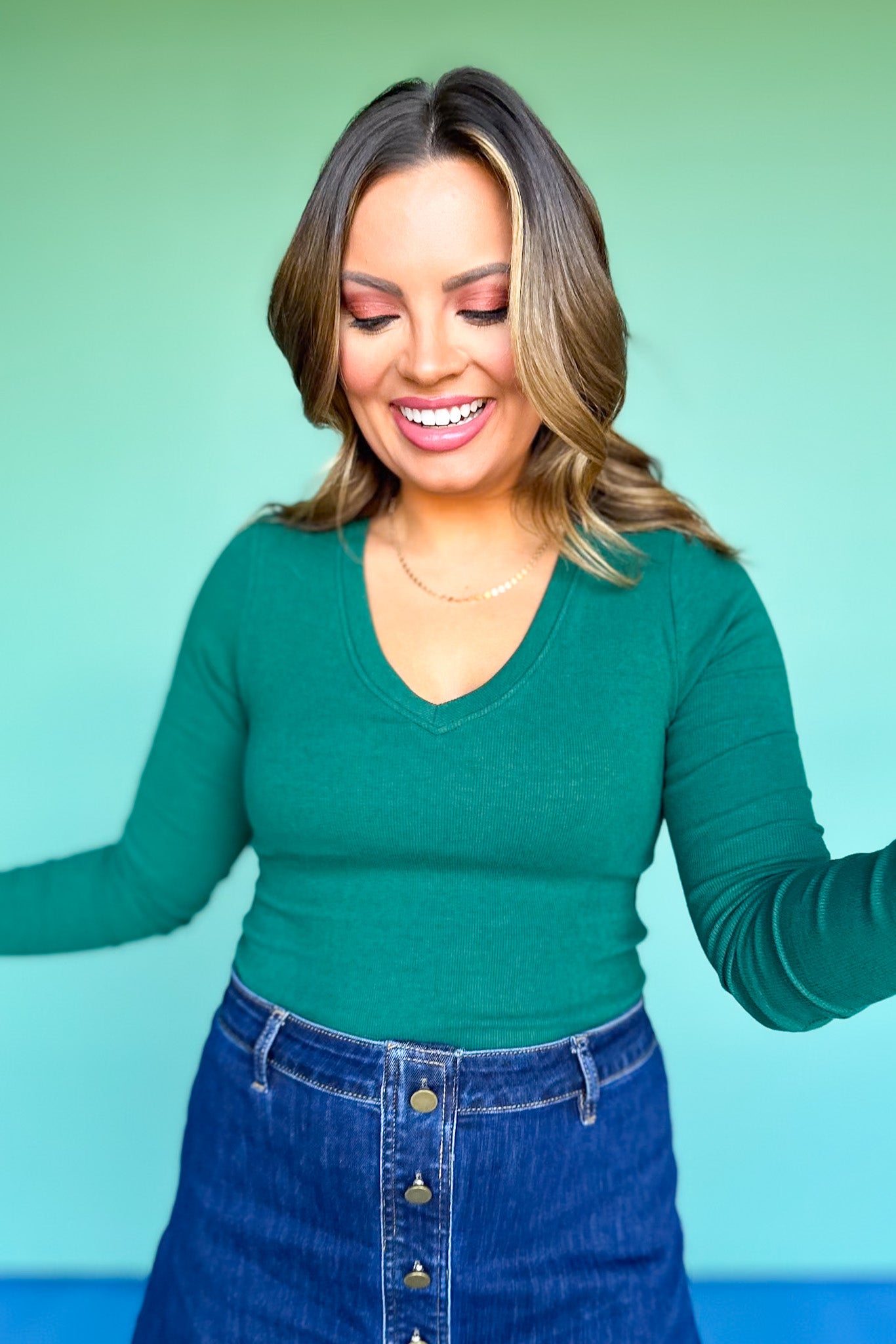 SSYS Ribbed V Neck Long Sleeve Top In Hunter