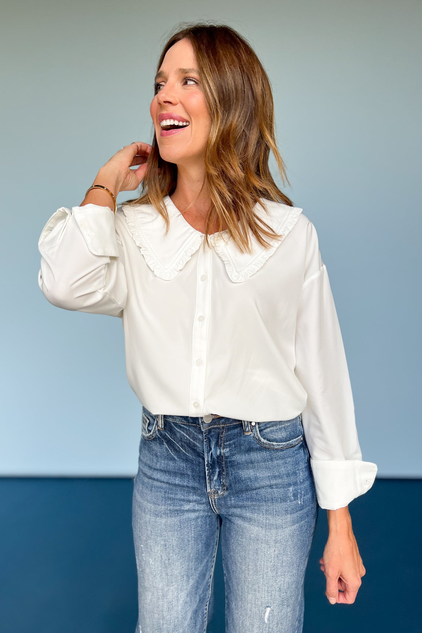 White Peter Pan Collar Button Up High Low Hem Top, elevated basics, elevated button down mist have basic, must have button down, fall layering piece, chic white button down, SSYS by mallory Fitzsimmons