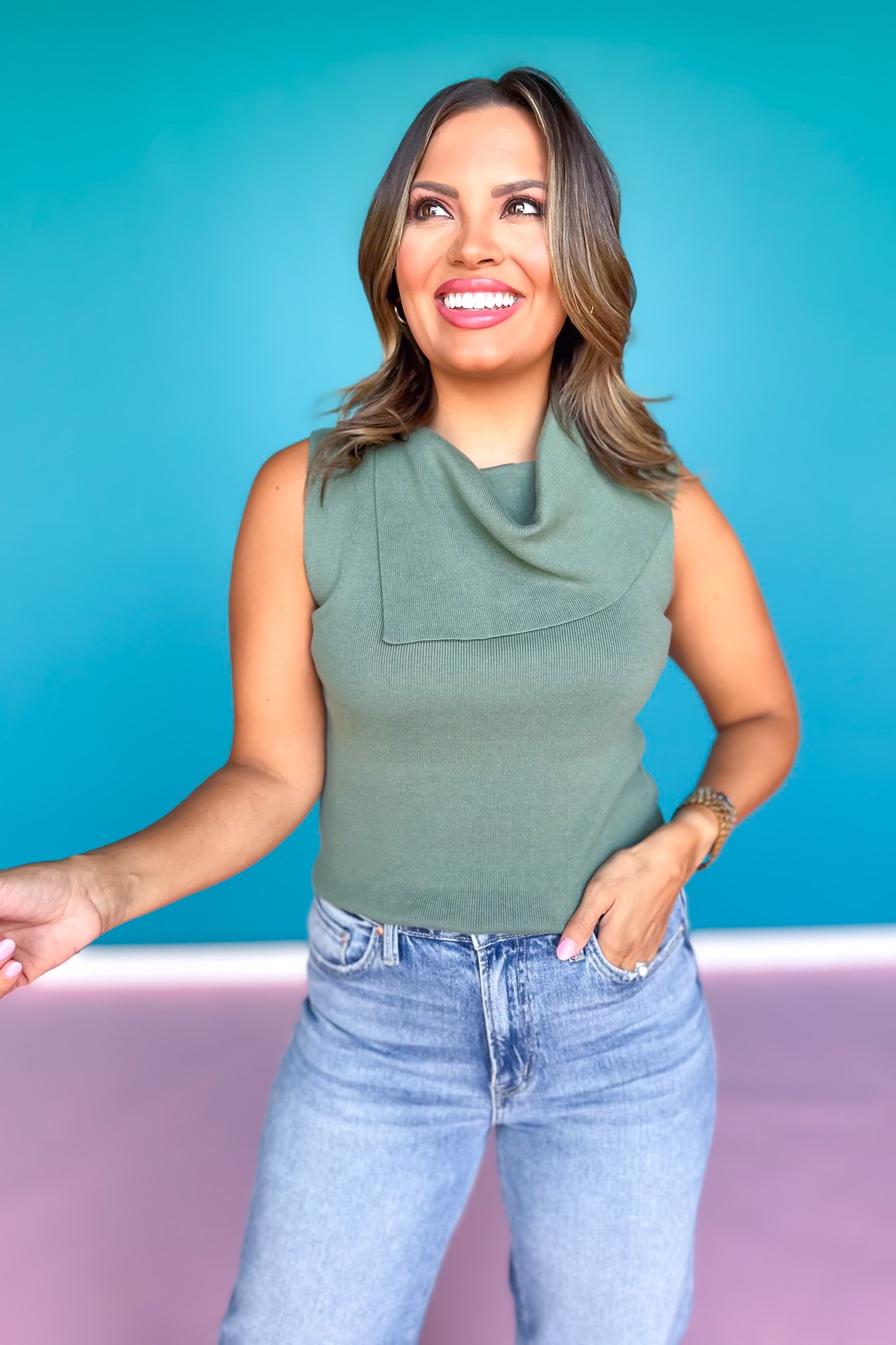 SSYS Farrah Sleeveless Bandana Top In Olive