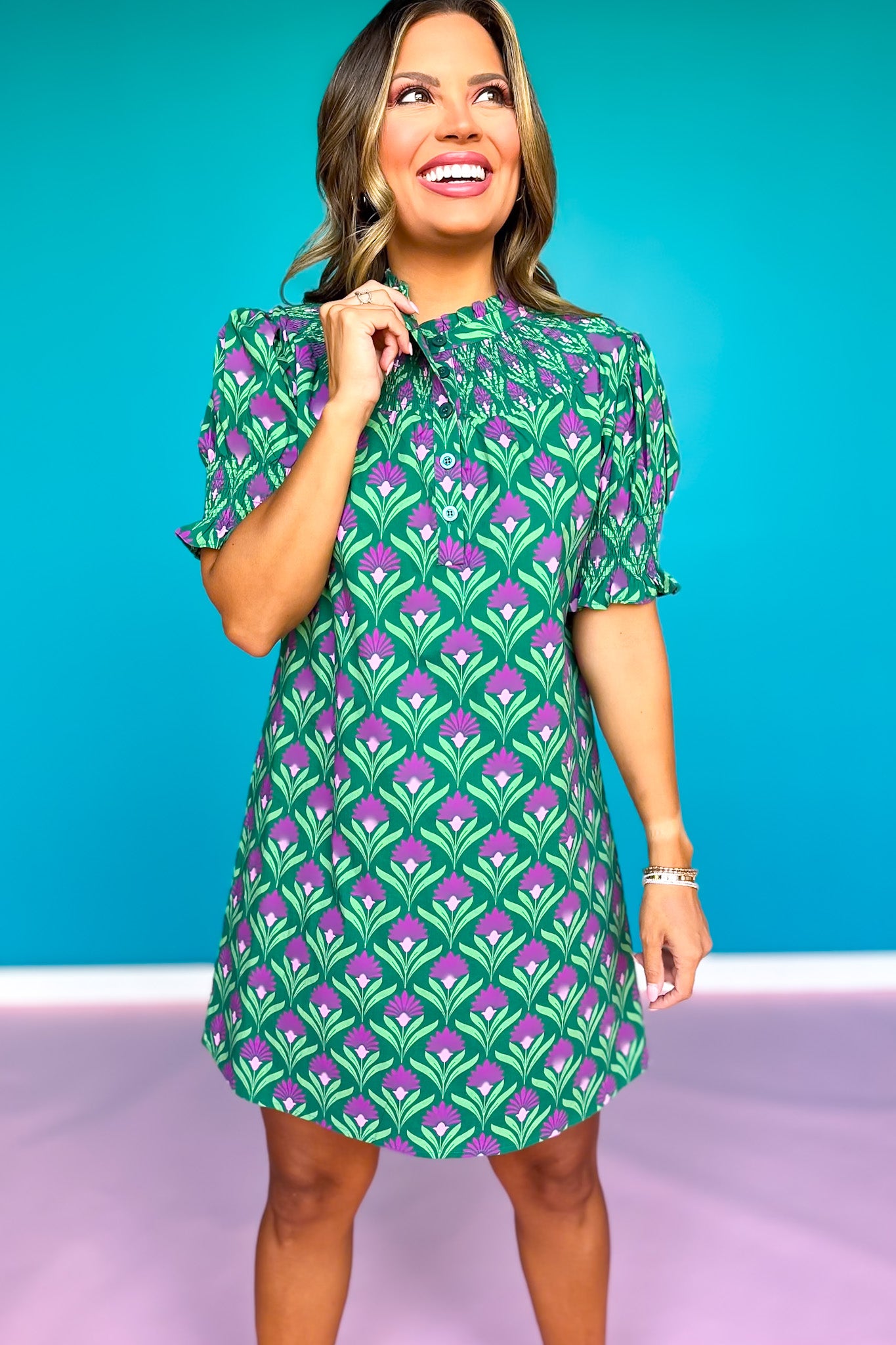 SSYS Maren Smocked Short Sleeve Dress In Green Tulip