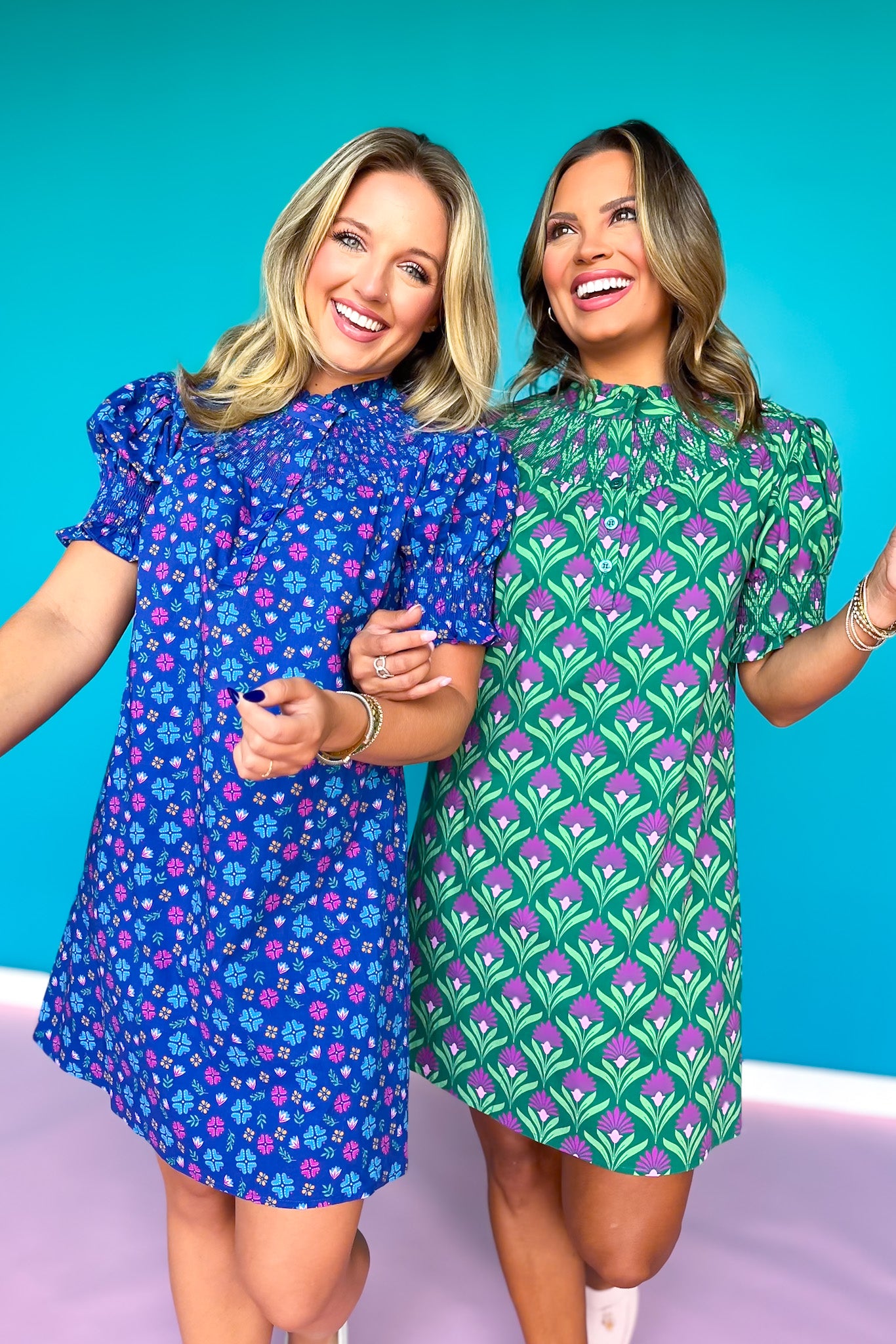SSYS Maren Smocked Short Sleeve Dress In Navy Floral