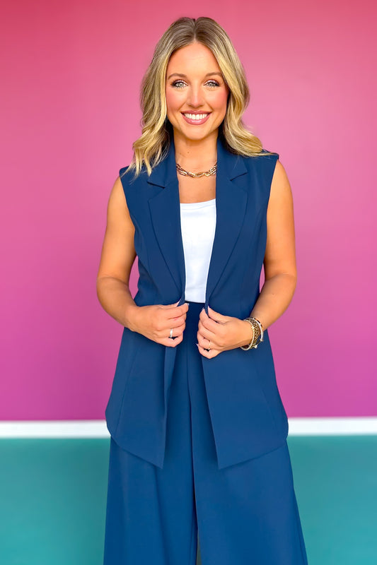 SSYS Jules Vest In Navy