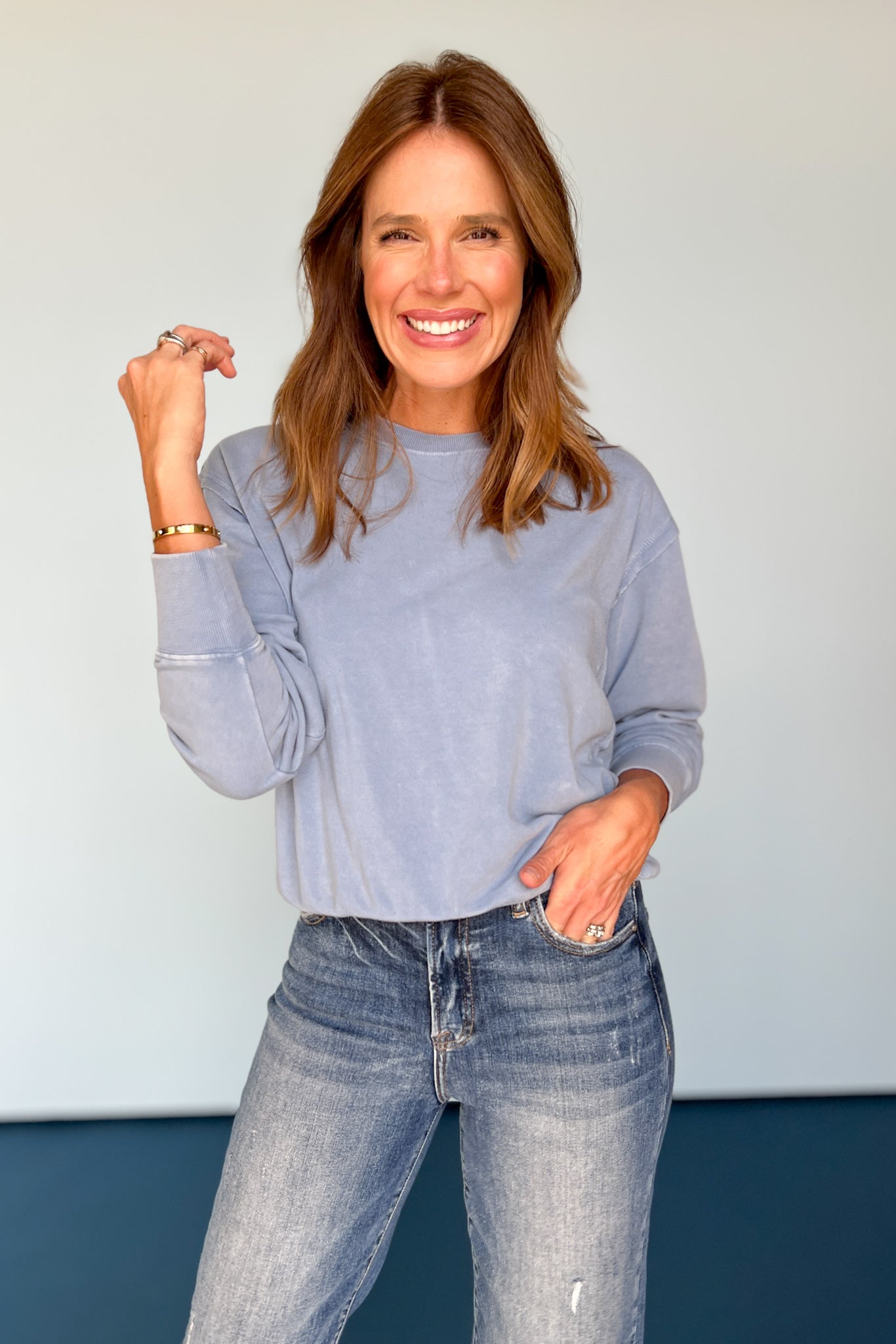 grey Raw Edge Cut Detail Drop Shoulder Sweatshirt, perfect basic must have basic, must have basic top, elevated basic, comfortable long sleeve top, cozy fall top, layering fall top, must have layering top, SSYS by mallory Fitzsimmons