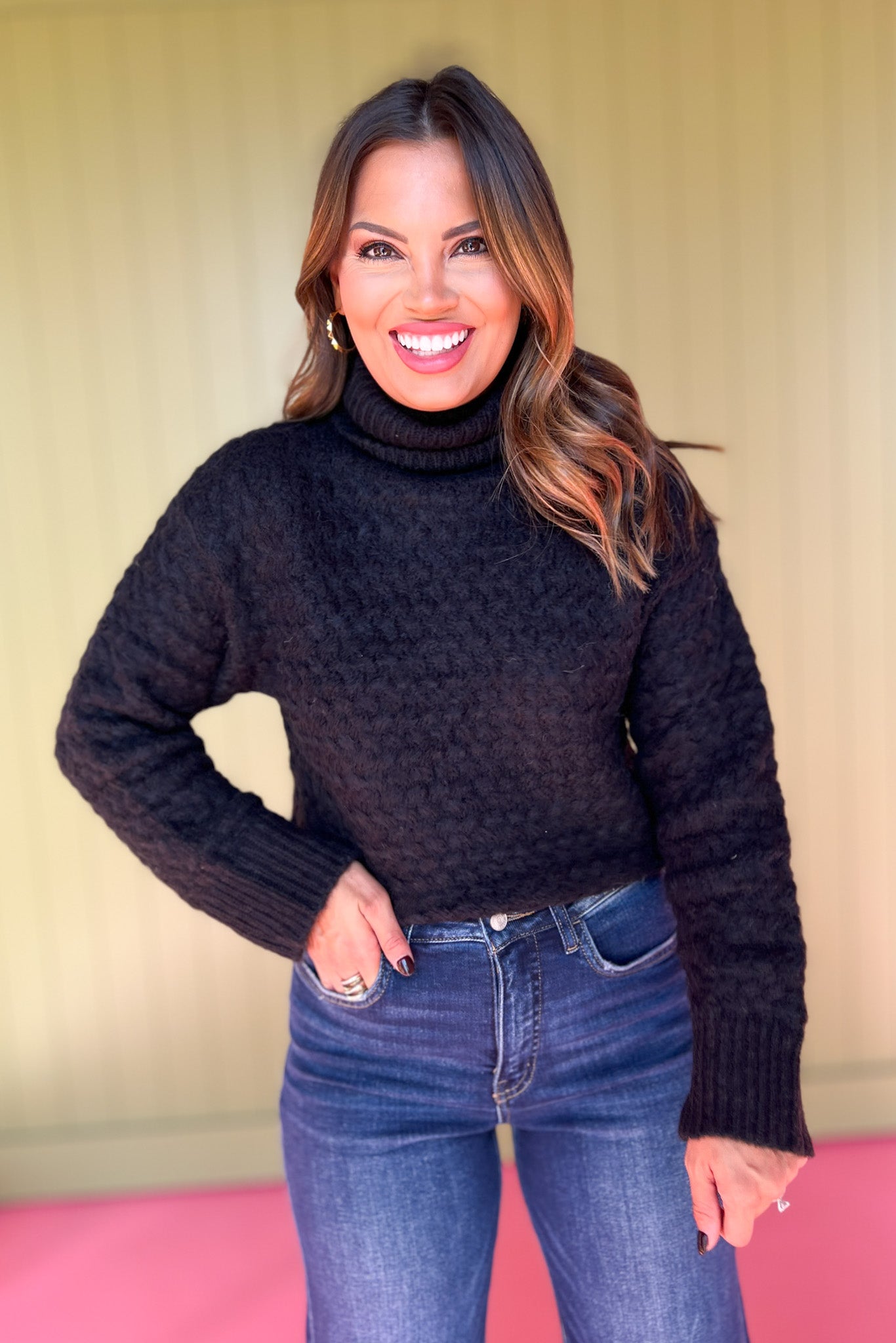 must have top, basic top, elevated basics, must have basic, elevated top, mom style, mom fashion, shop style your senses by mallory fitzsimmons, ssys by Mallory Fitzsimmons