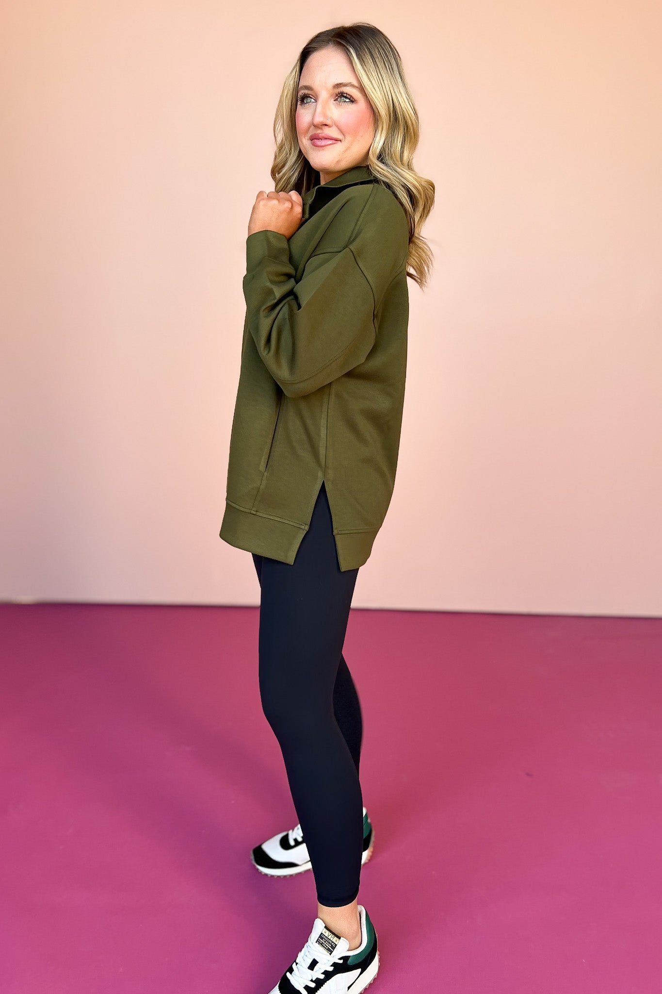 Ssys athlesiure, athleisure, elevated athleisure, signature top, must have active top , athletic top, athletic style, mom style, shop style your senses by mallory fitzsimmons, ssys by mallory fitzsimmons