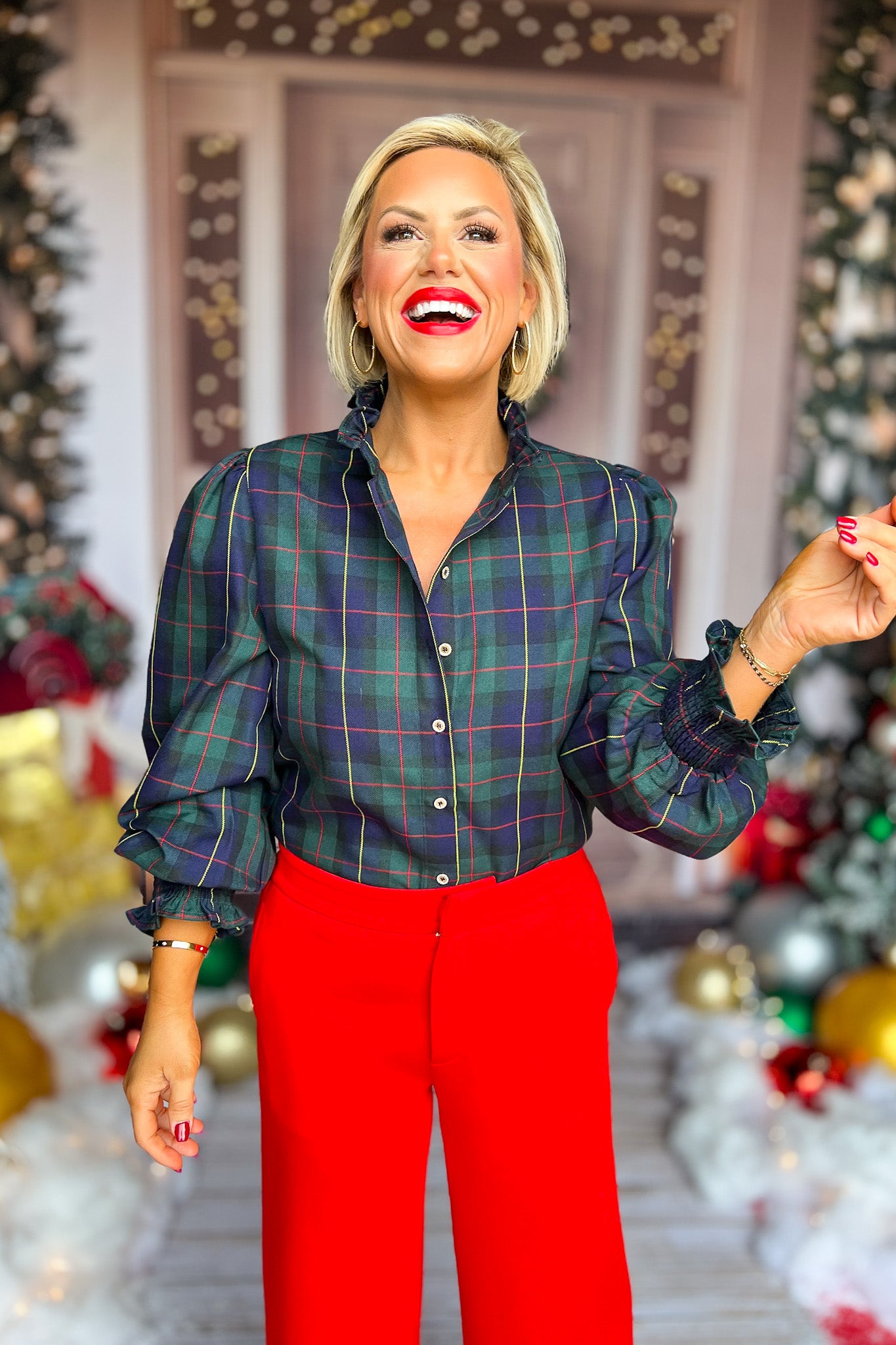 SSYS The Serena Plaid Puff Smocked Long Sleeve Button Down Top, ssys holiday, ssys the label, plaid, ssys plaid, holiday outfit, must have holiday, christmas outfit, party outfit, elevated holiday, outfit, chic outfit,ssys by mallory fitzsimmons