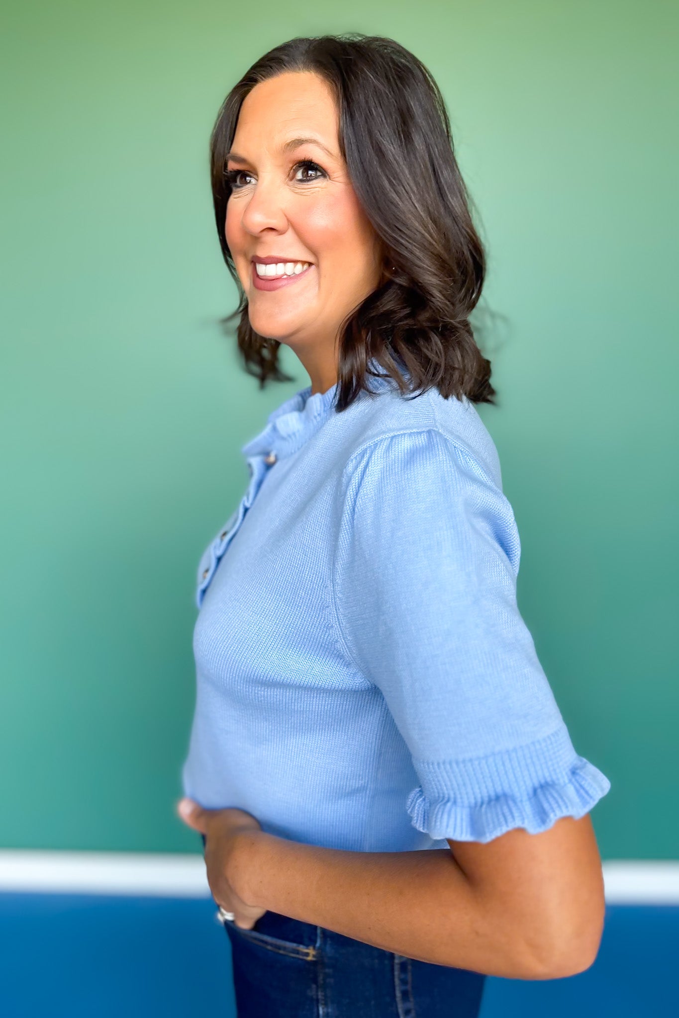 SSYS Bonnie Short Sleeve Ruffle Button Sweater In Light Blue