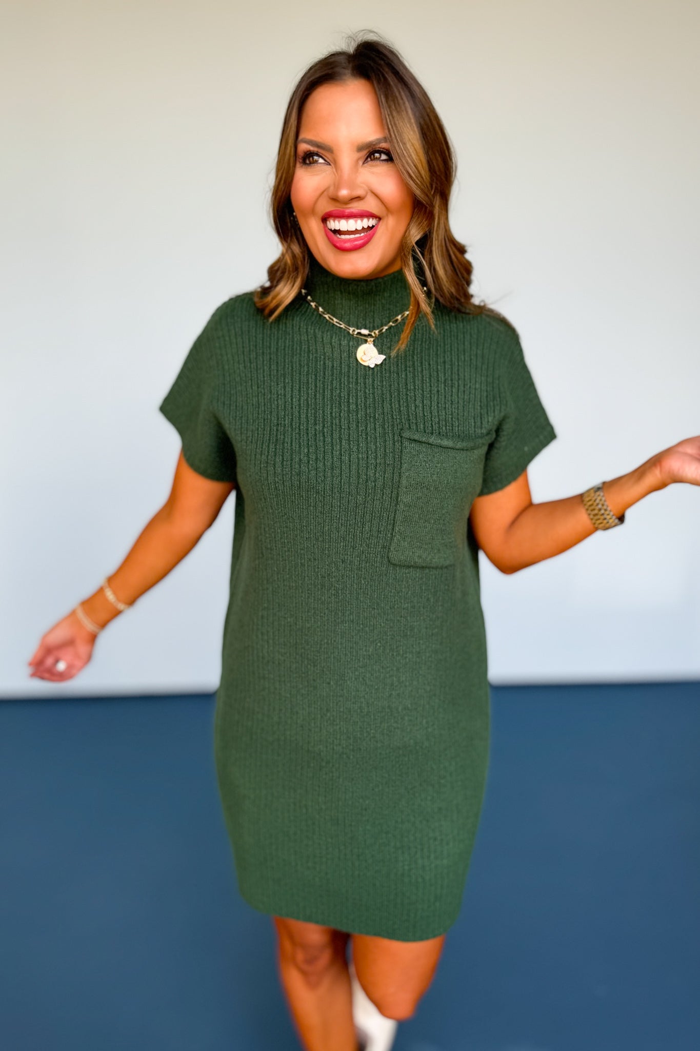 Green Mock Neck Front Pocket Short Sleeve Sweater Dress, perfect fall dress, perfect holiday dress, perfect date night dress, cooler weather dress, front pocket dress sweater dress, mock neck dress, SSYS by mallory Fitzsimmons