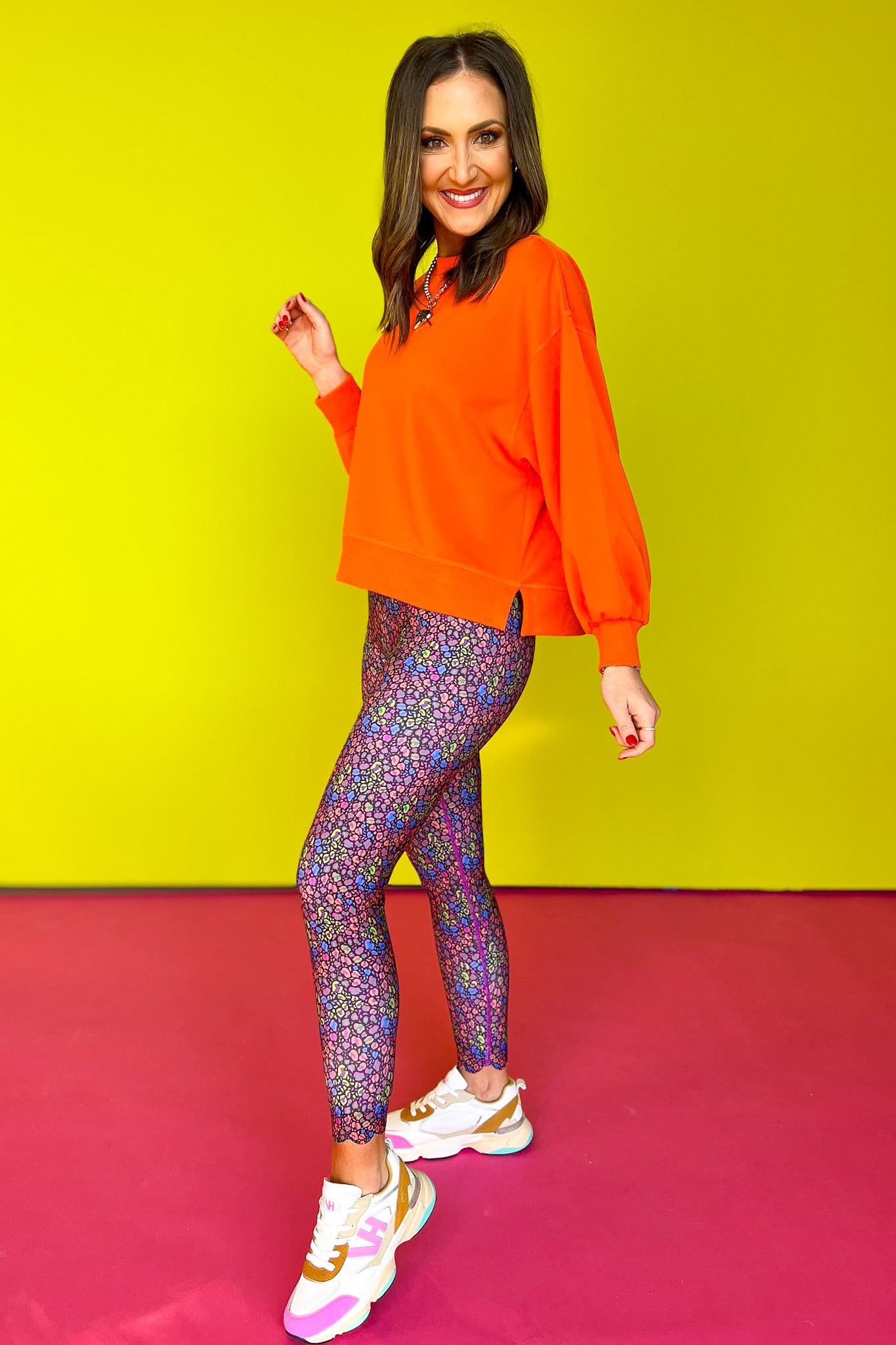 Ssys athlesiure, athleisure, elevated athleisure, signature top, must have active top , athletic top, athletic style, mom style, shop style your senses by mallory fitzsimmons, ssys by mallory fitzsimmons