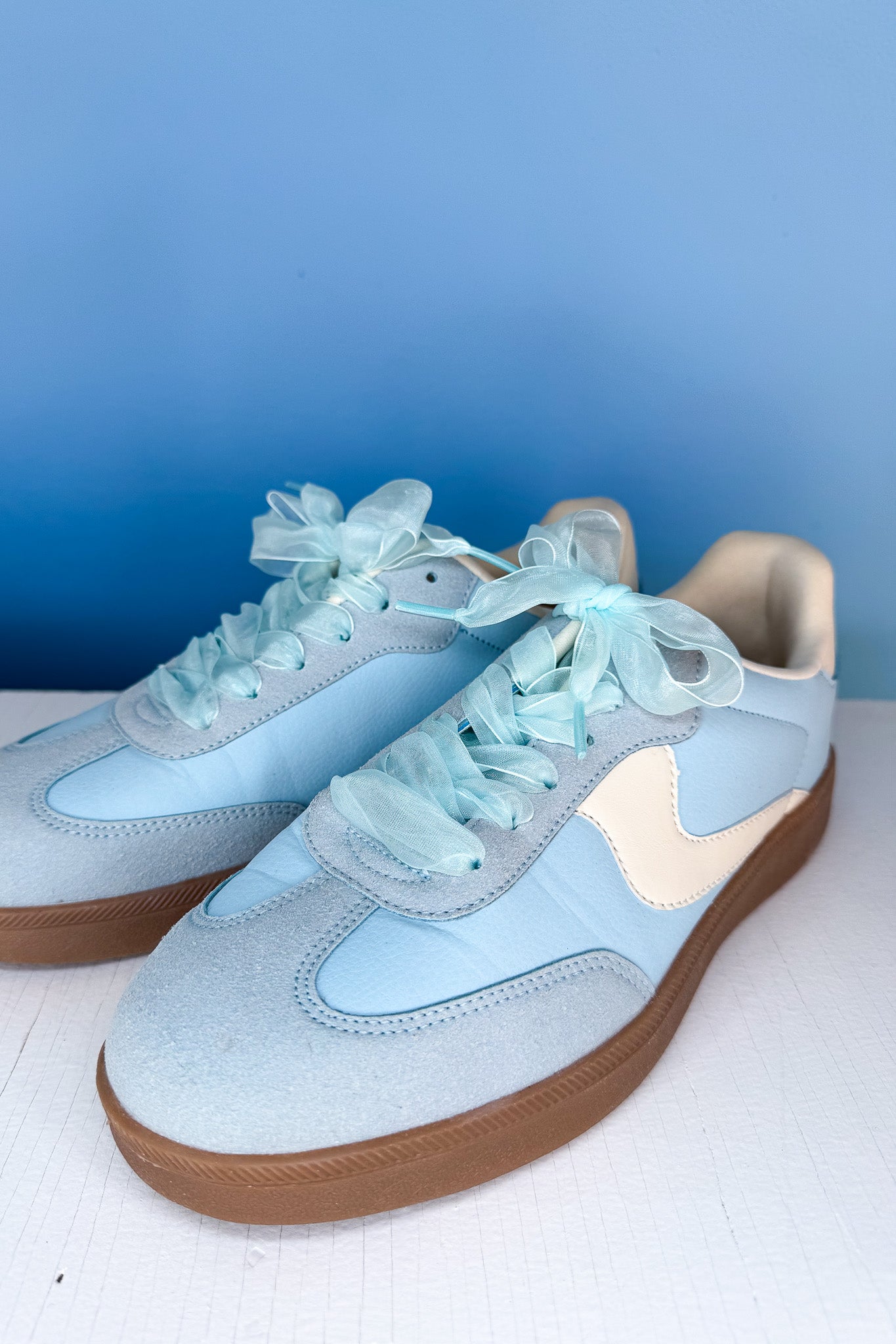 SSYS Blue Chiffon Lace Shoelaces