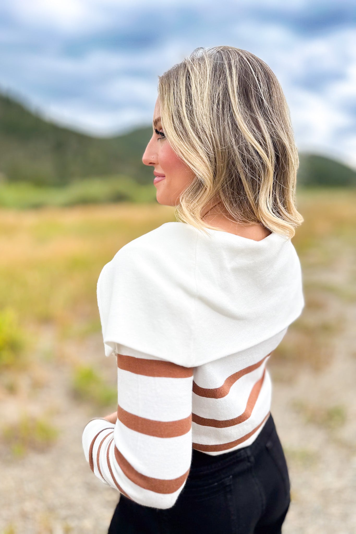 SSYS Alex Stripe Zip Long Sleeve Top In Ivory Taupe