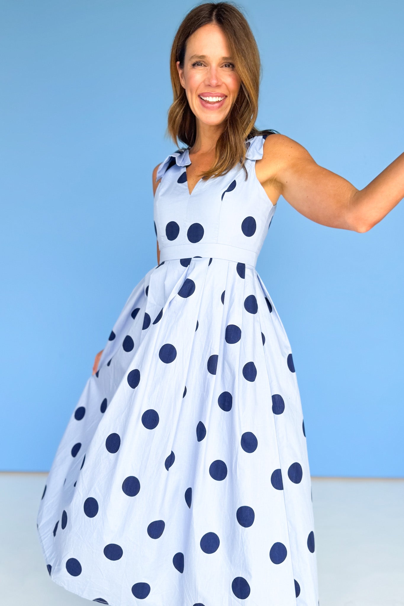 Blue Polka Dot V Neck Sleeveless Bow Shoulder Pleated Midi Dress