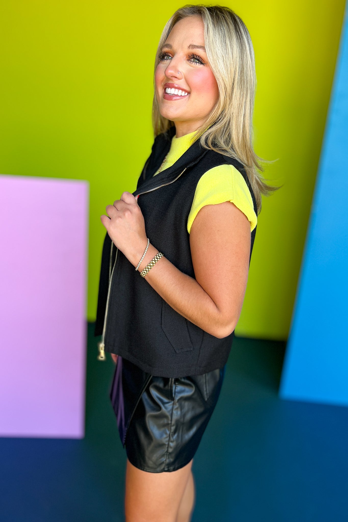 SSYS The Rory Zip Up Vest In Black, ssys fall collection, ssys fall, fall style, fall outfit, must have fall, elevated fall, mom style, office style, office outfit, fall vest, elevated vest, ssys vest, ssys by mallory fitzsimmons