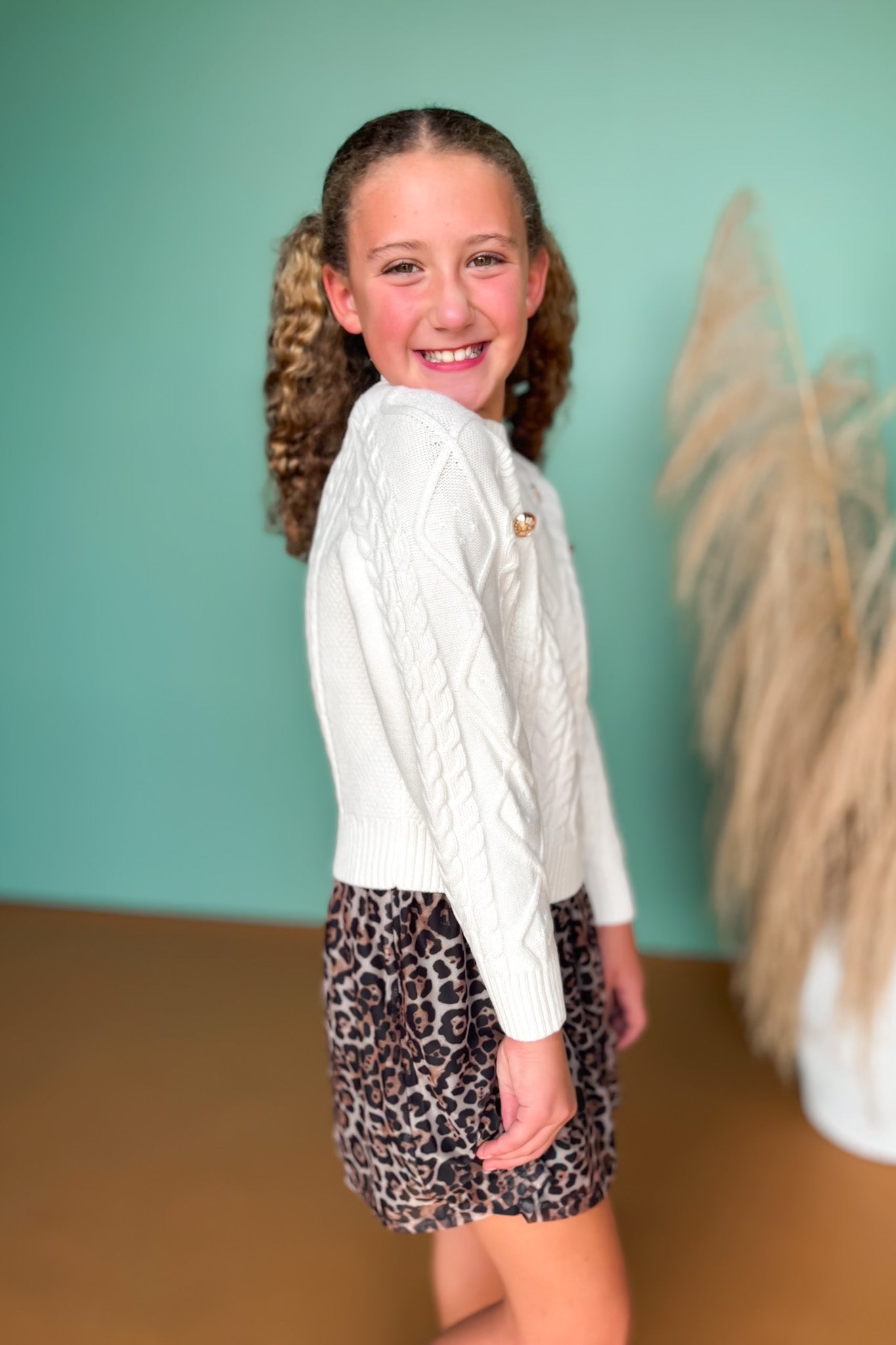 SSYS Kids Larkyn Button Cable Knit Sweater In Ivory