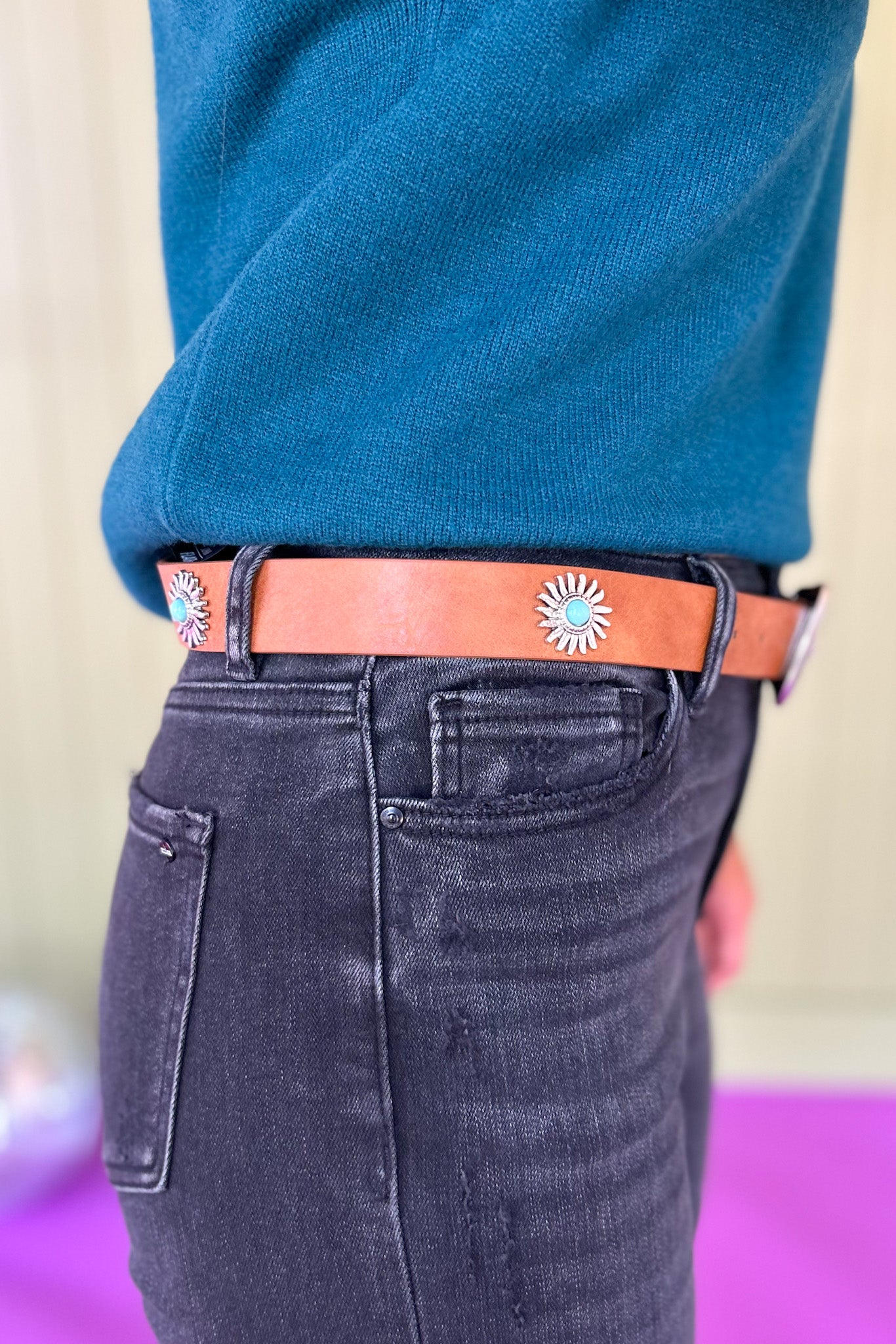 Camel Western Detail Buckle Belt