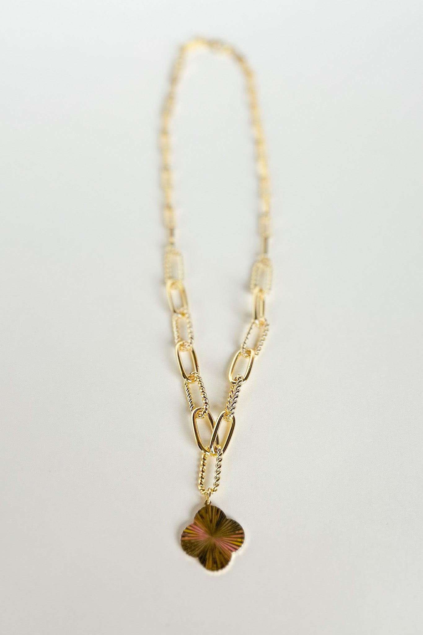 Gold Dipped Texture Quatrefoil Pendant Chain Necklace, designer inspired, elevated necklace, gold necklace, chic statement piece, mom style, gift idea, jewelry collection, SSYS by mallory fitzsimmons