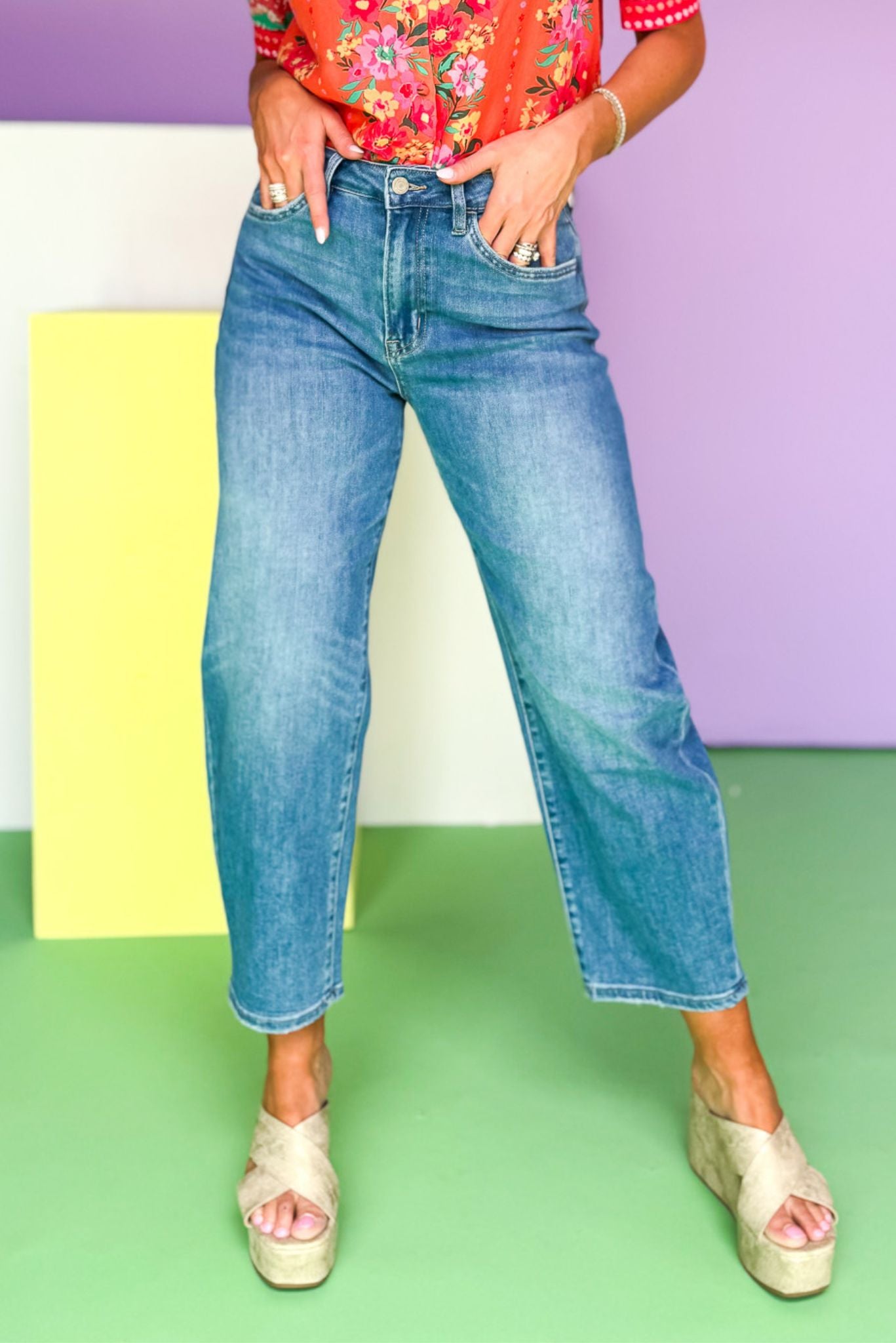 Vervet Super High Rise Cropped Barrel Jeans