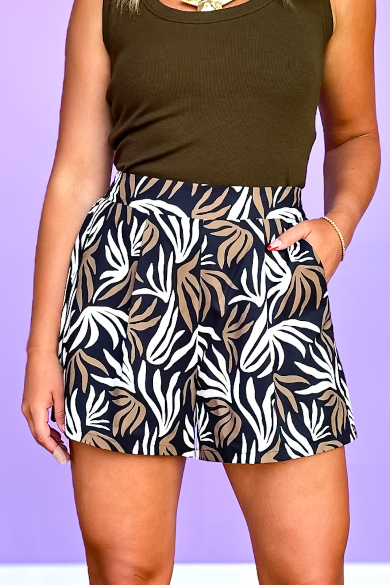SSYS Blake Printed Pleated Shorts In Neutral Leaves