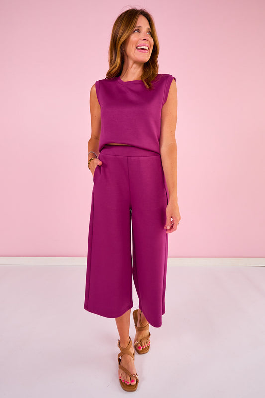 SSYS Flat Front Air Wide Leg Cropped Pants In Berry