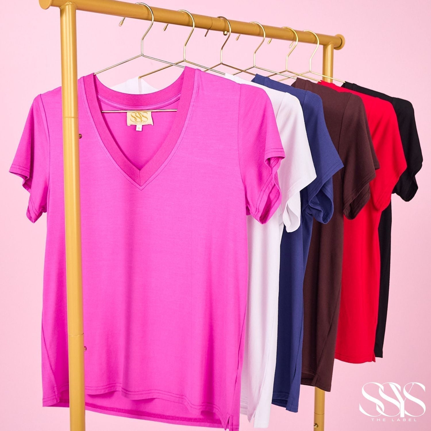 Why Lightweight Short Sleeve Tops Are Perfect for Warm Weather