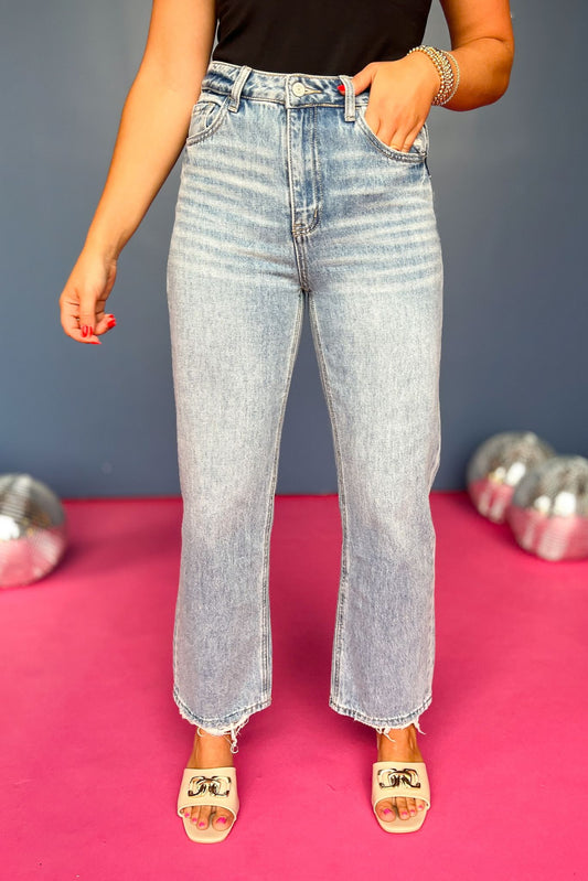 Lovervet By Vervet 90's Ankle Dad Jeans, jeans, 90's jeans, ankle jeans, light wash jeans, light wash 90's jeans, light wash ankle jeans, dad jeans, light wash dad jeans, must have jeans, elevated jeans, elevated style, summer jeans, summer style, Sailing Through Summer, Shop Style Your Senses by Mallory Fitzsimmons, SSYS by Mallory Fitzsimmons