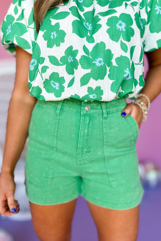  Green High Rise Denim Shorts, green shorts, must have shorts, green shorts, st patricks day style, st patricks, elevated set, mom style, spring fashion, affordable fashion, shop style your senses by mallory fitzsimmons, ssys by mallory fitzsimmons