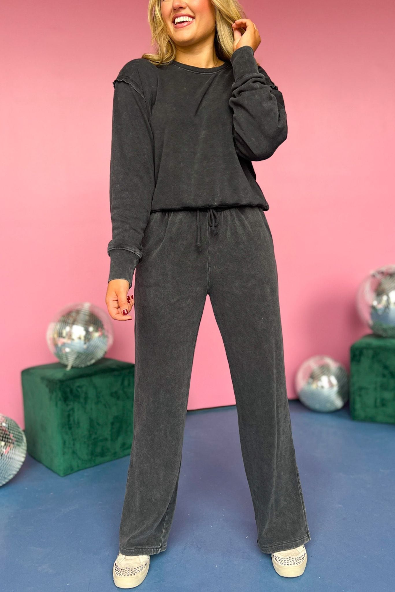 Black Drawstring Waist Side Slit Sweatpants *FINAL SALE* *Final Sale*, must have pants, must have style, street style, fall style, fall fashion, fall pants, elevated style, elevated pants, mom style, shop style your senses by mallory fitzsimmons