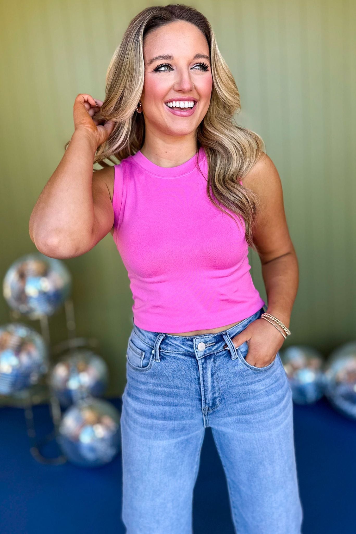 Pink Cropped Seamless Muscle Tank, must have tank, must have style, must have basic, elevated basic, basic tank, mom style, everyday style, shop style your senses by mallory fitzsimmons