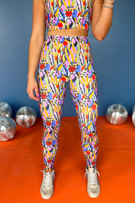  SSYS Vibrant Floral Print Compression High Waist Leggings, Ssys athlesiure, Spring athleisure, athleisure, elevated athleisure, signature leggings, must have leggings , athletic leggings, athletic style, mom style, shop style your senses by mallory fitzsimmons, ssys by mallory fitzsimmons