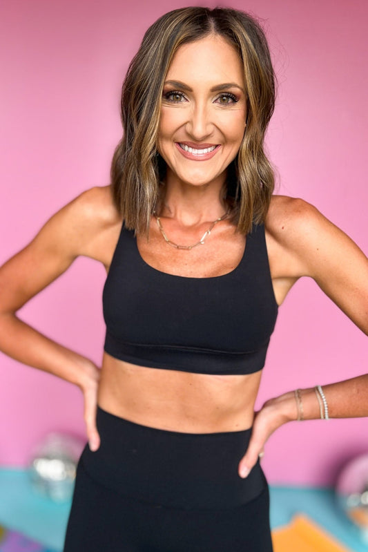  SSYS Black Butter Criss Cross Back Sports Bra, Spring athleisure, athleisure, elevated athleisure, must have sports bra, athletic sports bra, athletic style, mom style, shop style your senses by mallory fitzsimmons, ssys by mallory fitzsimmons
